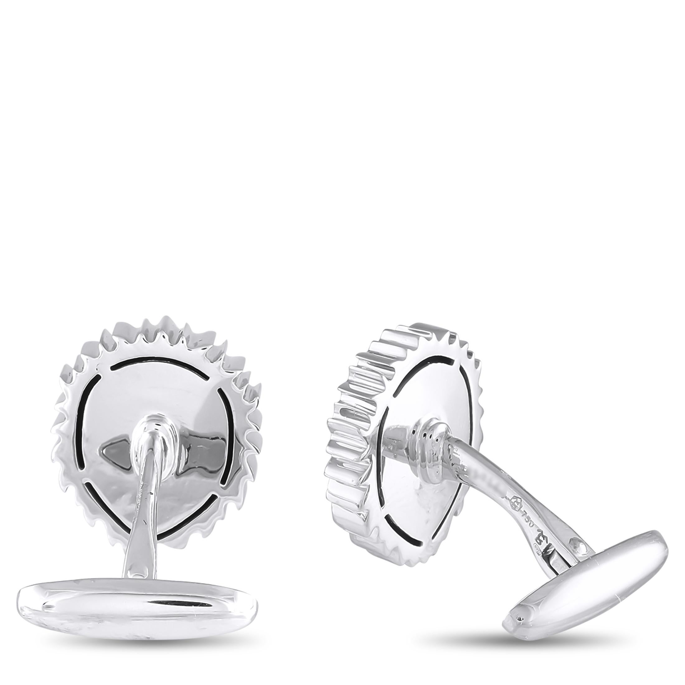 These Carrera Y Carrera cufflinks will elevate any suited ensemble. Designed to look like a lions head, each one of these captivating 18K White Gold cufflinks measures 0.75 long by 0.50 wide.This jewelry piece is offered in estate condition and