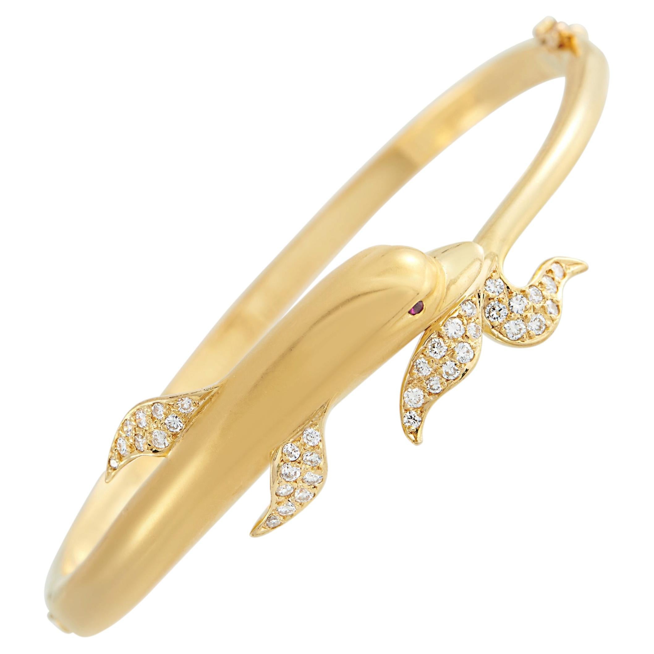 Carrera y Carrera 18K Yellow Gold Diamond Dolphin Bracelet CA02-051926 For Sale