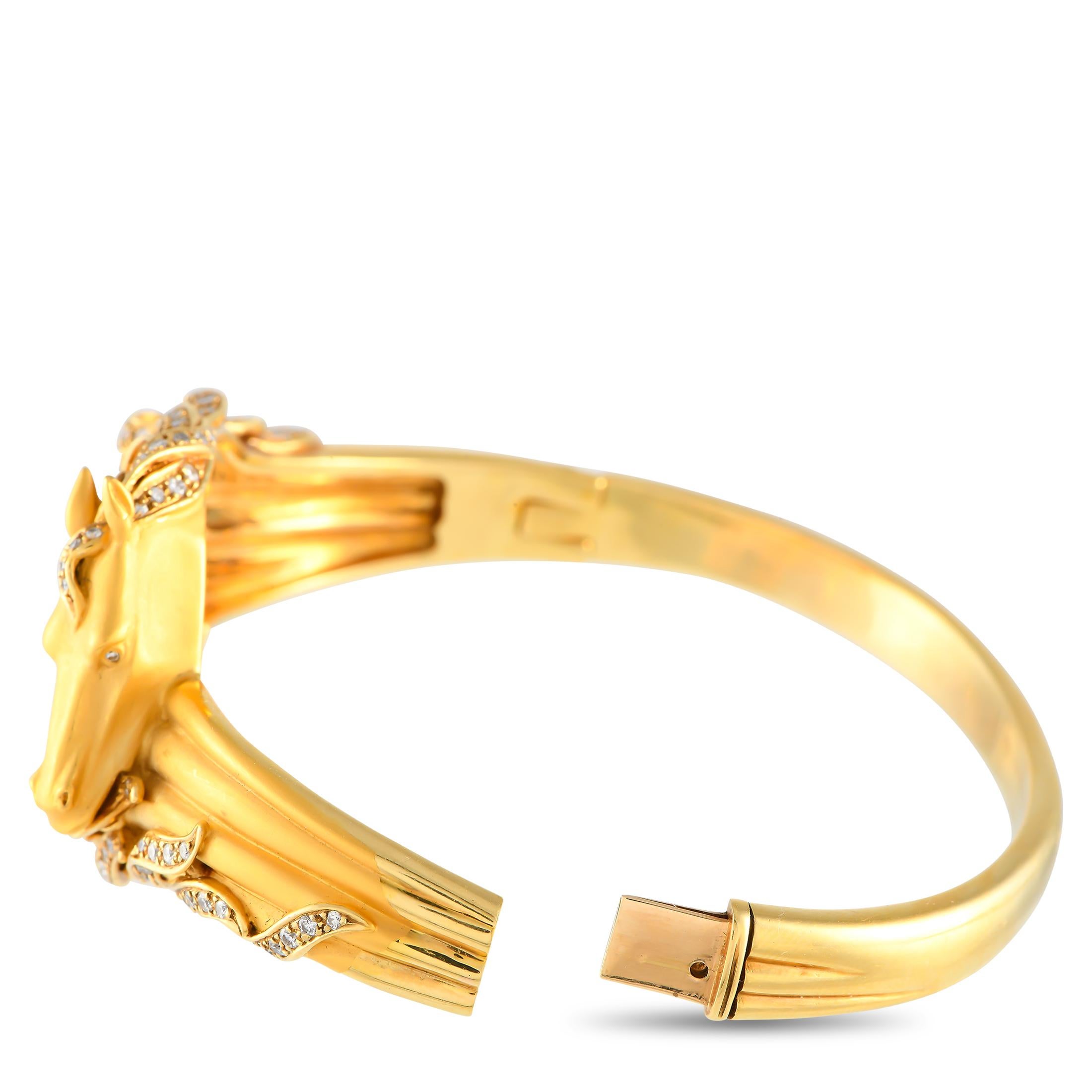 Round Cut Carrera y Carrera 18K Yellow Gold Diamond Horse Head Bracelet