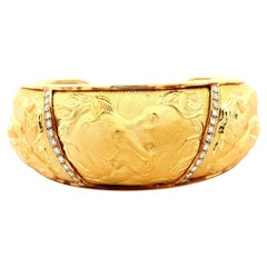 Carrera Y Carrera 18k Yellow Gold Diamond Horse Repousse Wide Open Cuff Bracelet