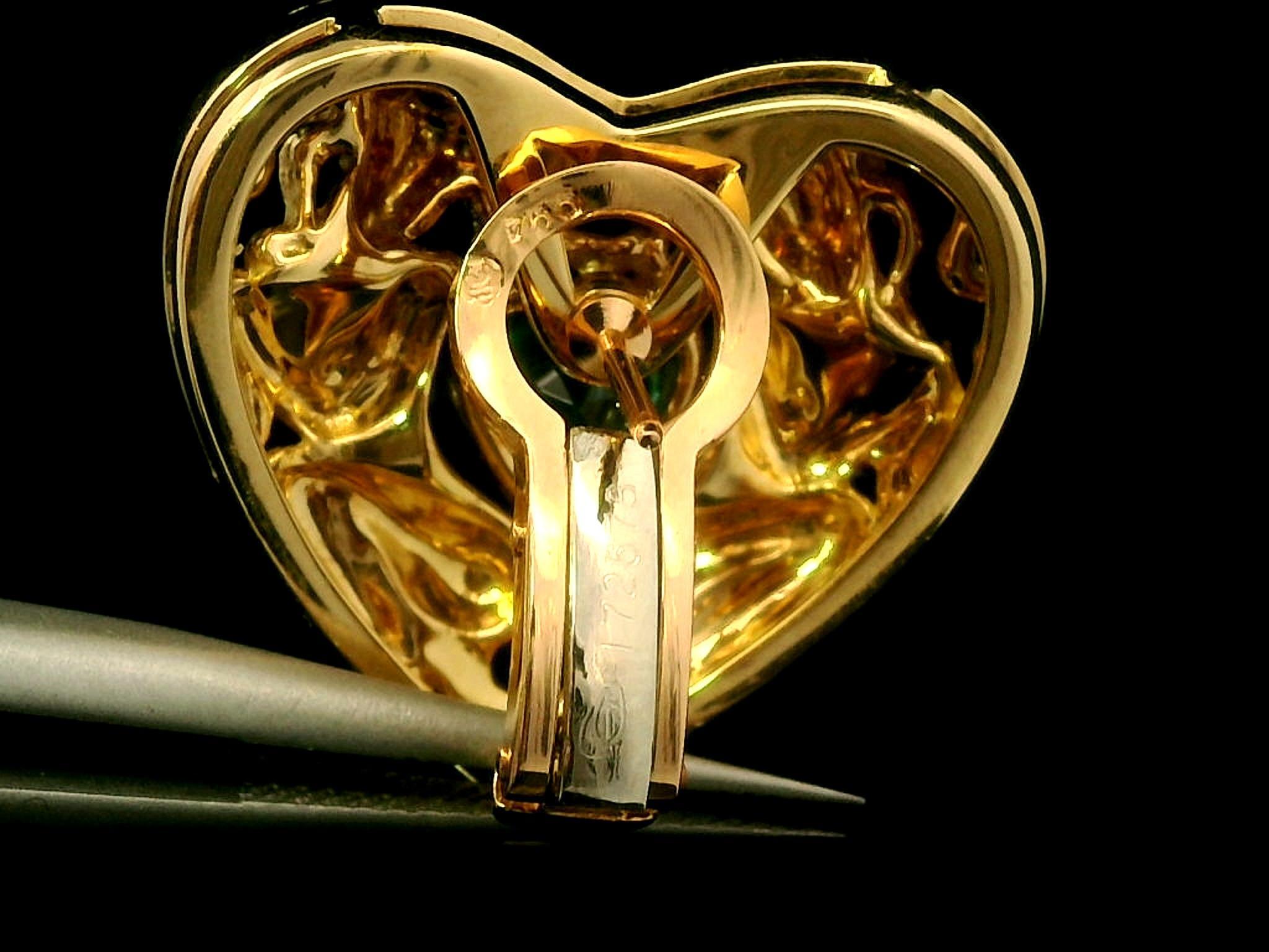 Donna Carrera Y Carrera 18k Yellow Gold Emerald & Ruby Dual Finish Heart Earrings in vendita