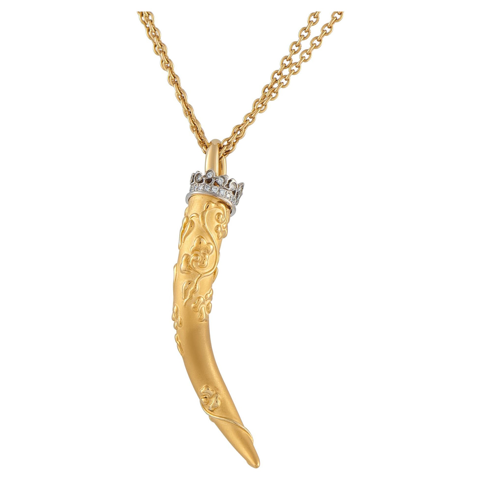 Carrera y Carrera Collar Cuerno Italiano Oro Amarillo 18K CA01-122325 en venta