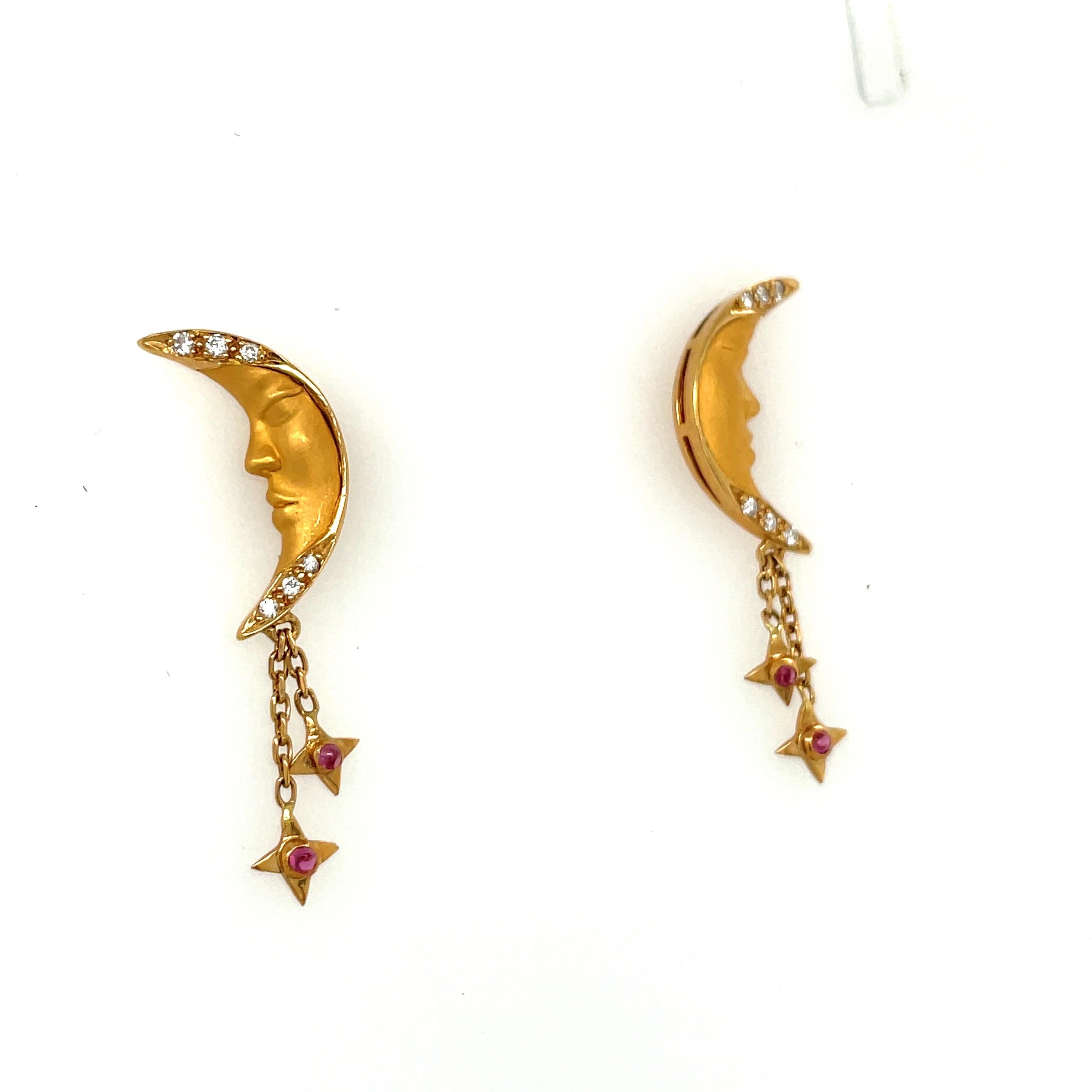Women's or Men's Carrera Y Carrera 18KT Yellow Gold Crescent Moon Earrings with Diamond & Ruby