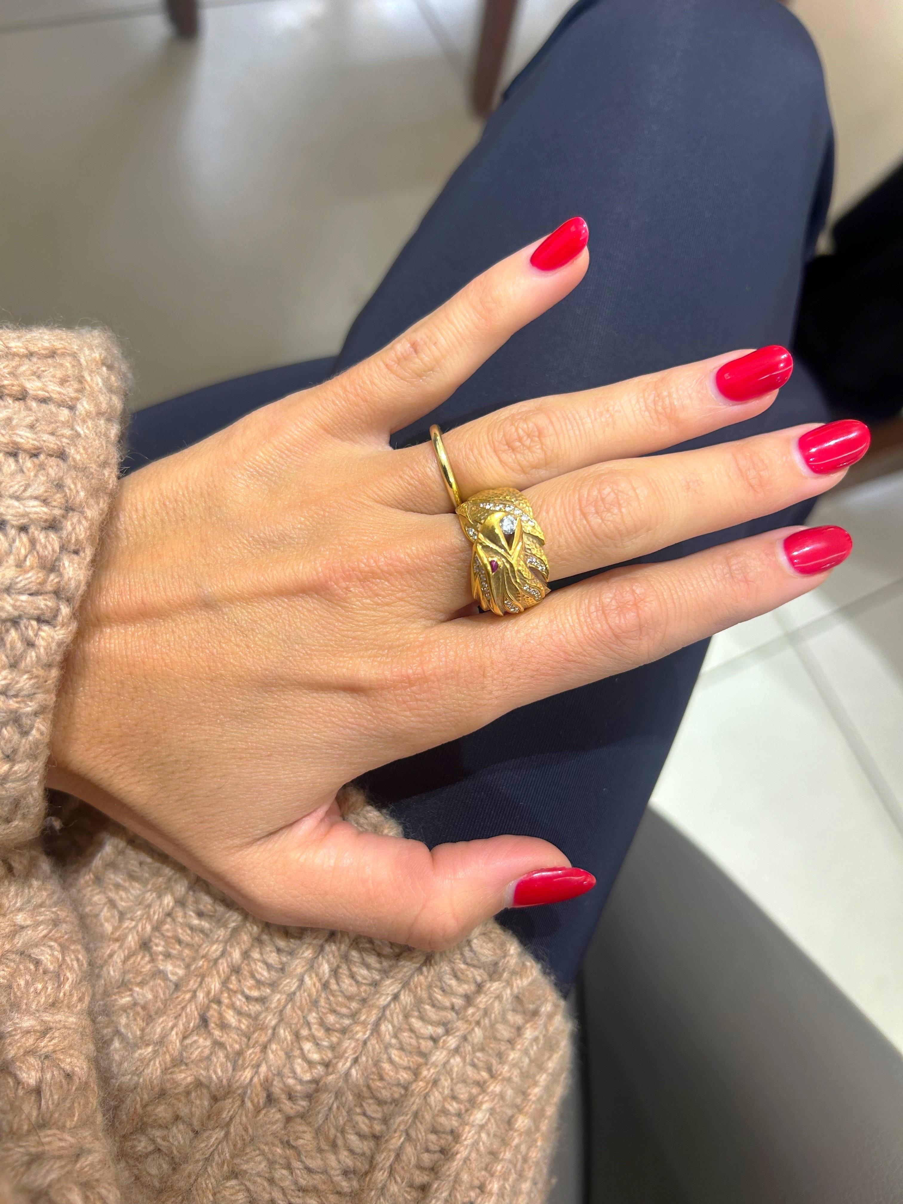 Round Cut Carrera Y Carrera 18KT Yellow Gold Eagle Head Ring with 0.36Ct Diamond For Sale