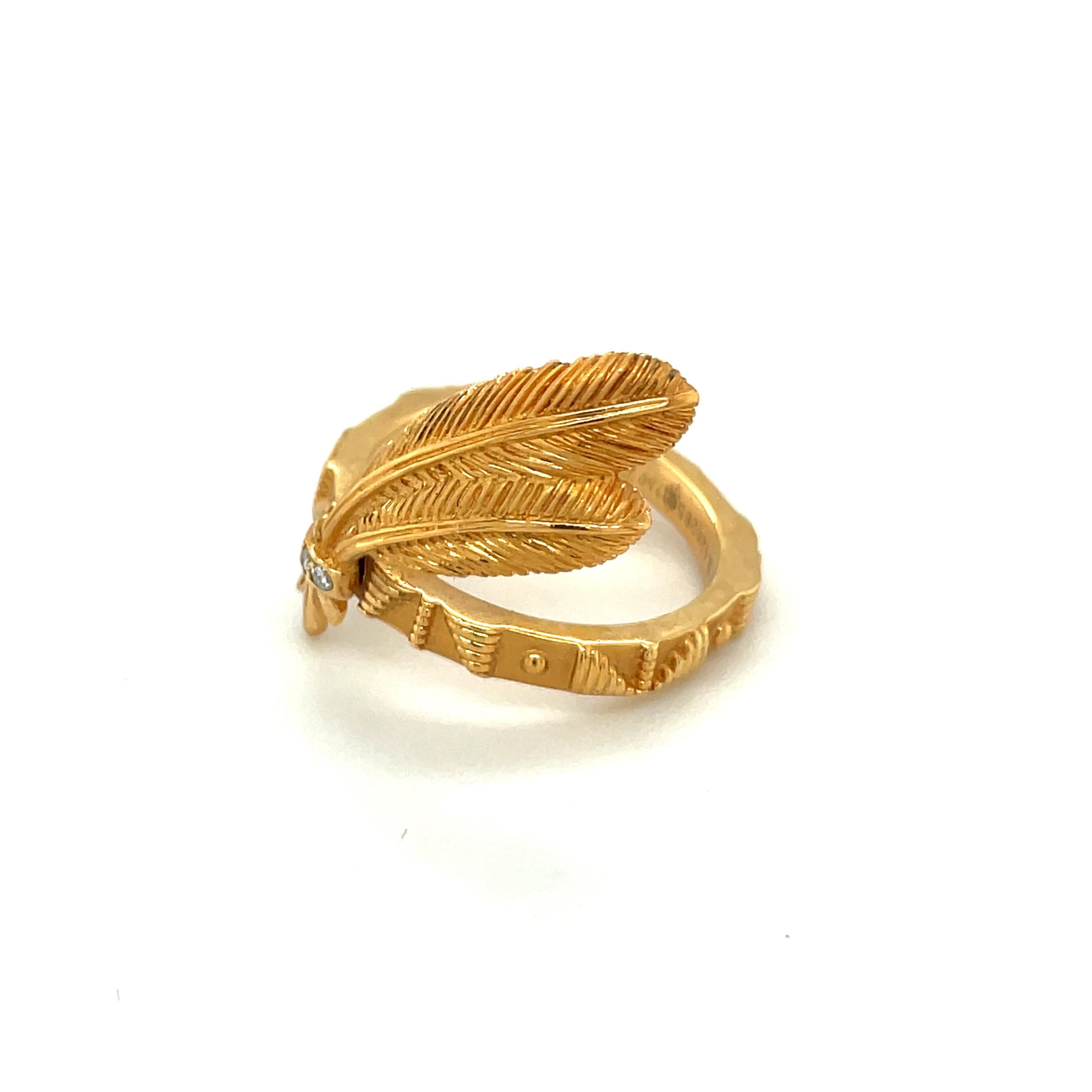 Carrera Y Carrera has built its famous name on figurative designs, an obsession with surface finishes, and a compelling way of seeing beauty in art and nature. This 18 karat yellow gold ring is a perfect example of Carrera's iconic designs. 
This