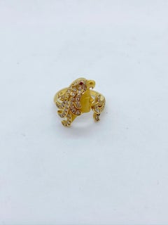 Carrera y Carrera 18 Karat Yellow Gold Woman with Diamond Parrot Headress Ring