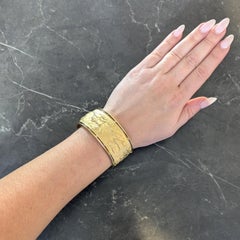 Carrera Y Carrera, manchette vintage écuestre cheval en or jaune 18 carats, années 1980