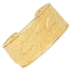 Carrera Y Carrera 1980's 18K Yellow Gold Ecuestre Horse Vintage Cuff Bracelet