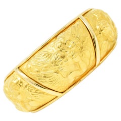 Carrera y Carrera 1990 Bracciale vintage Cherubino Repoussé in oro giallo 18 carati