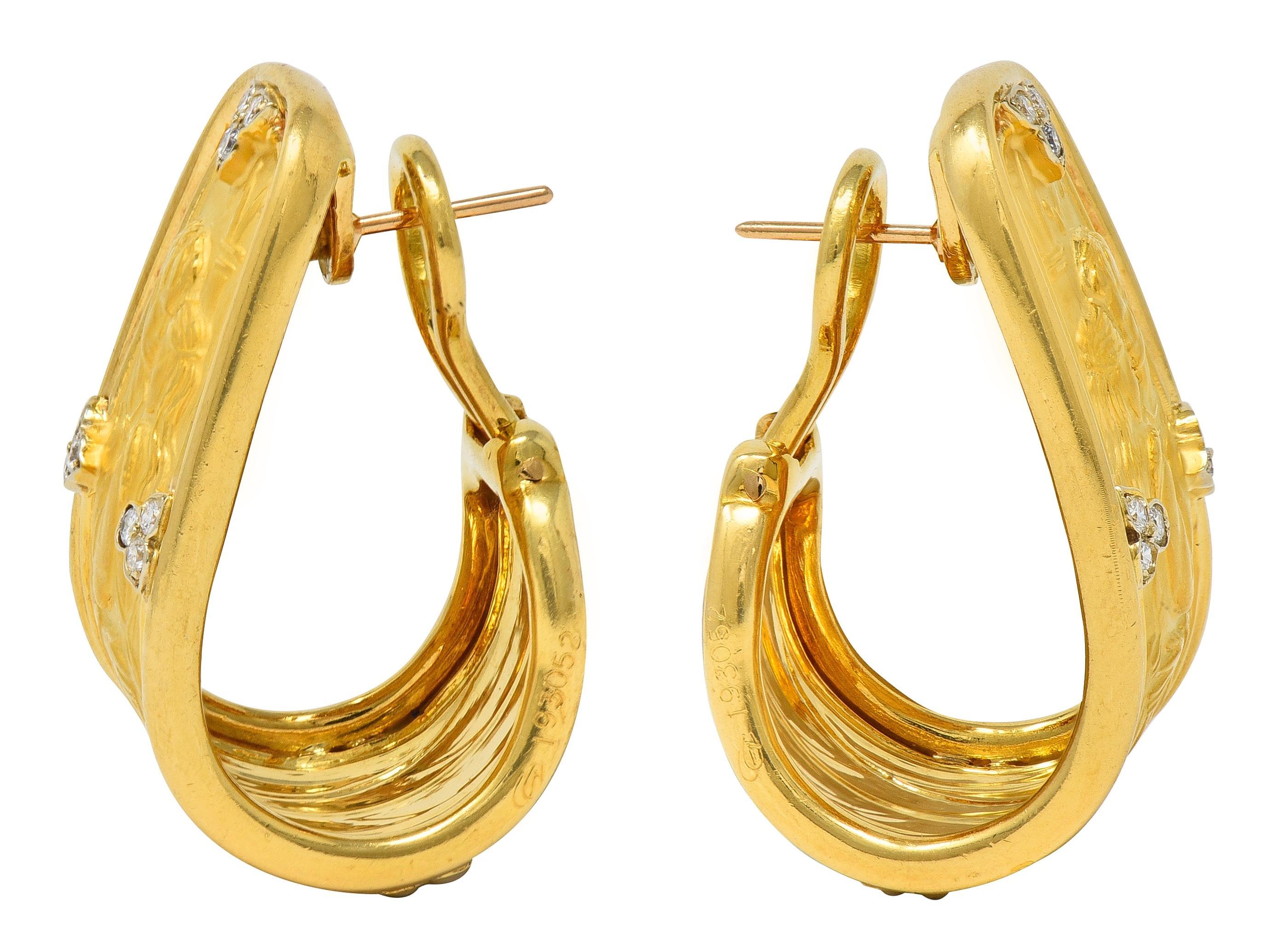 Brilliant Cut Carrera y Carrera 1990's Diamond 18K Gold Romeo & Juliet J-Hoop Vintage Earrings For Sale