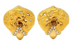 Boucles d'oreilles triple panthère en or jaune 18 carats et diamants Carrera y Carrera 2000's