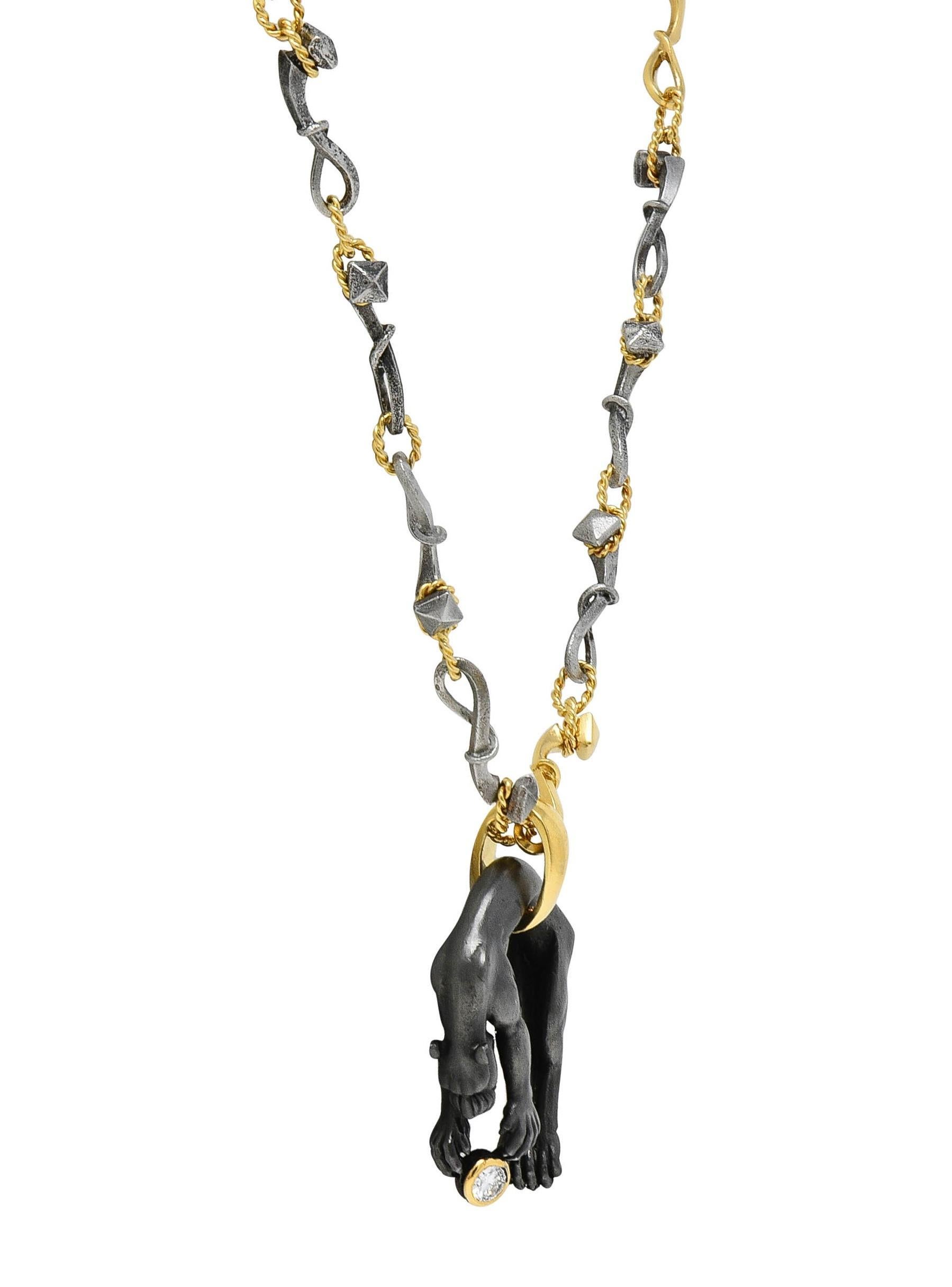 Carrera y Carrera 2000s Collana Pantera in acciaio anodizzato con diamanti e oro 18 carati in vendita 2