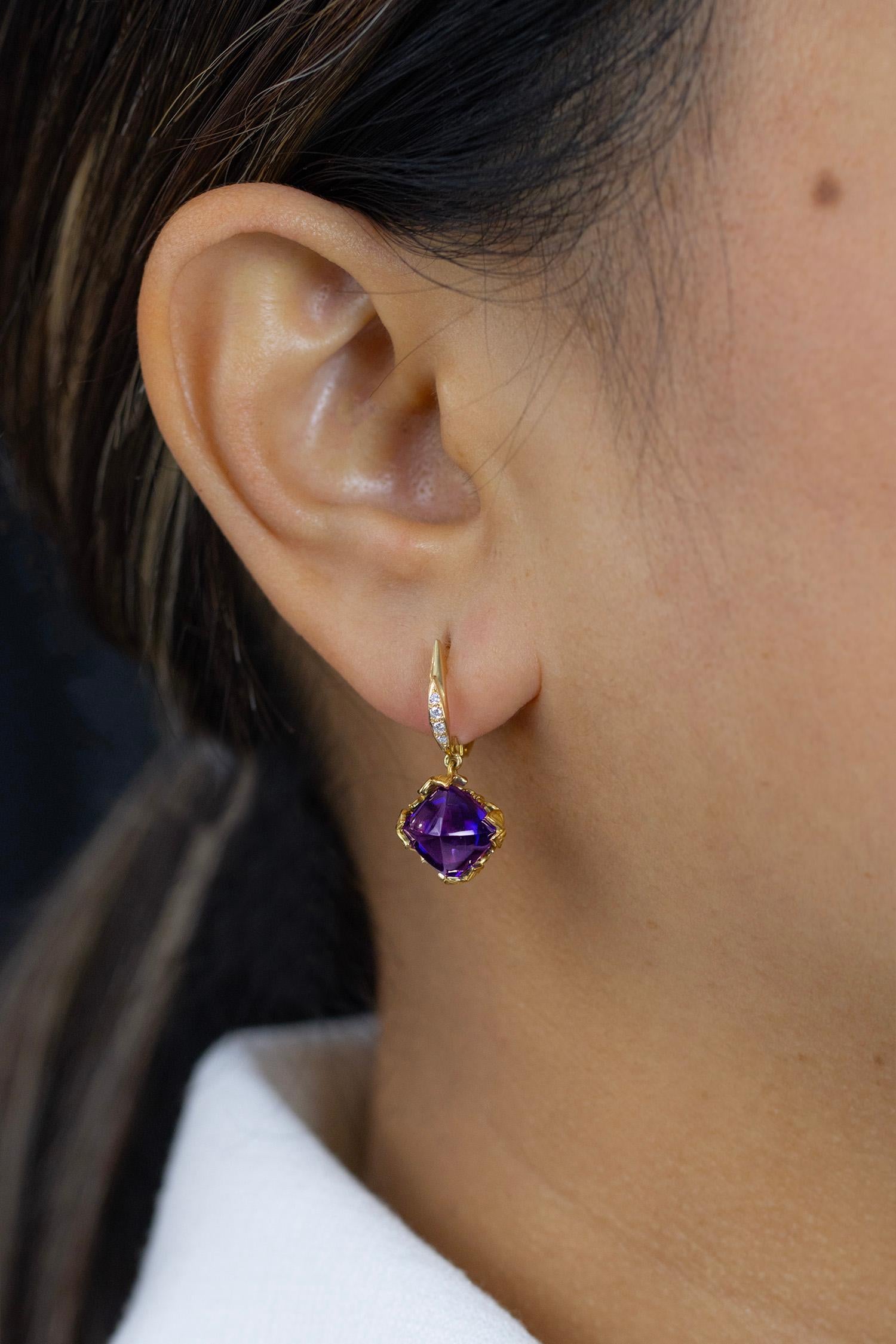 Women's Carrera y Carrera 5.53 Carats Total Sugarloaf Amethyst with Diamond Lia Earrings For Sale