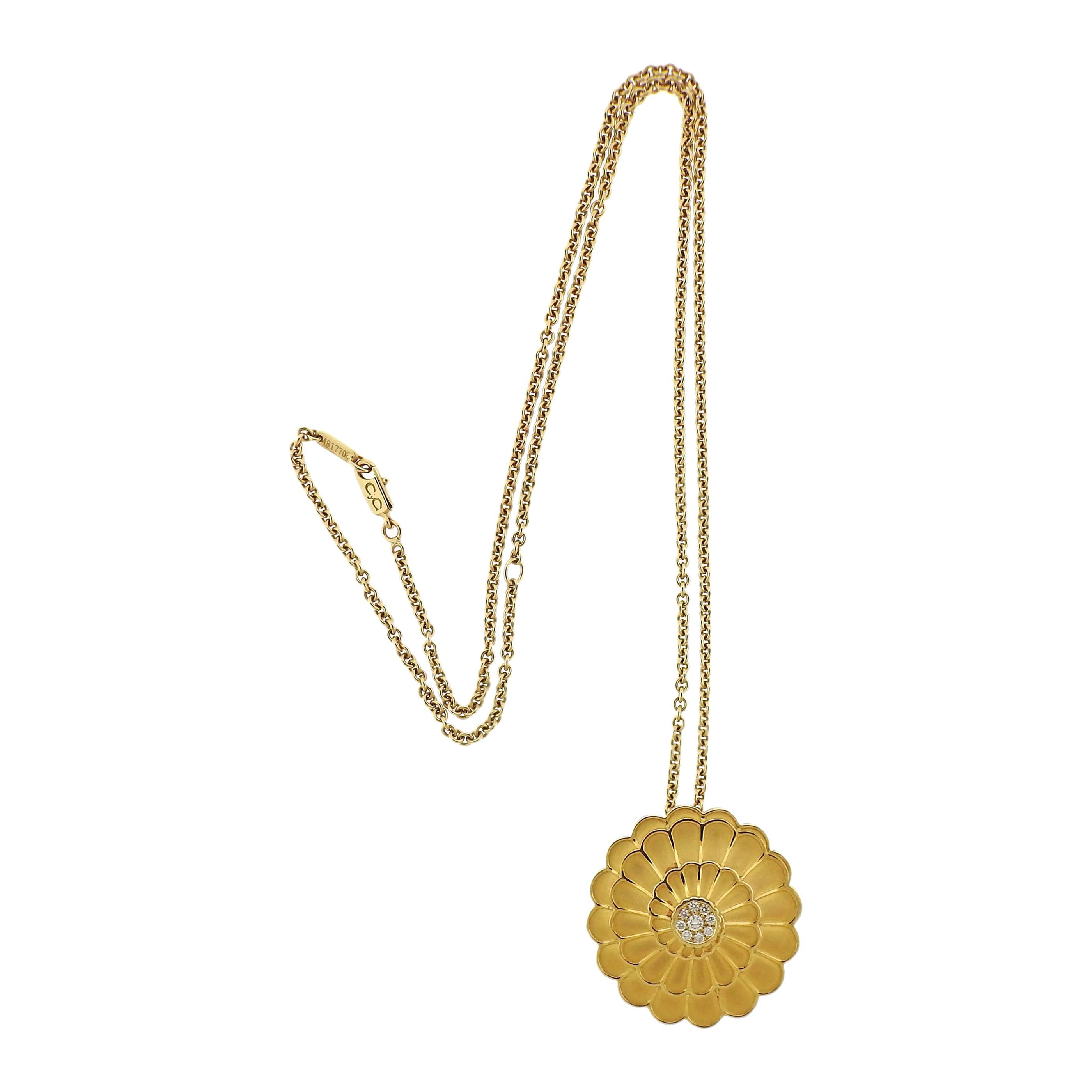 Carrera y Carrera Afrotita Diamond Gold Swirl Pendant Necklace