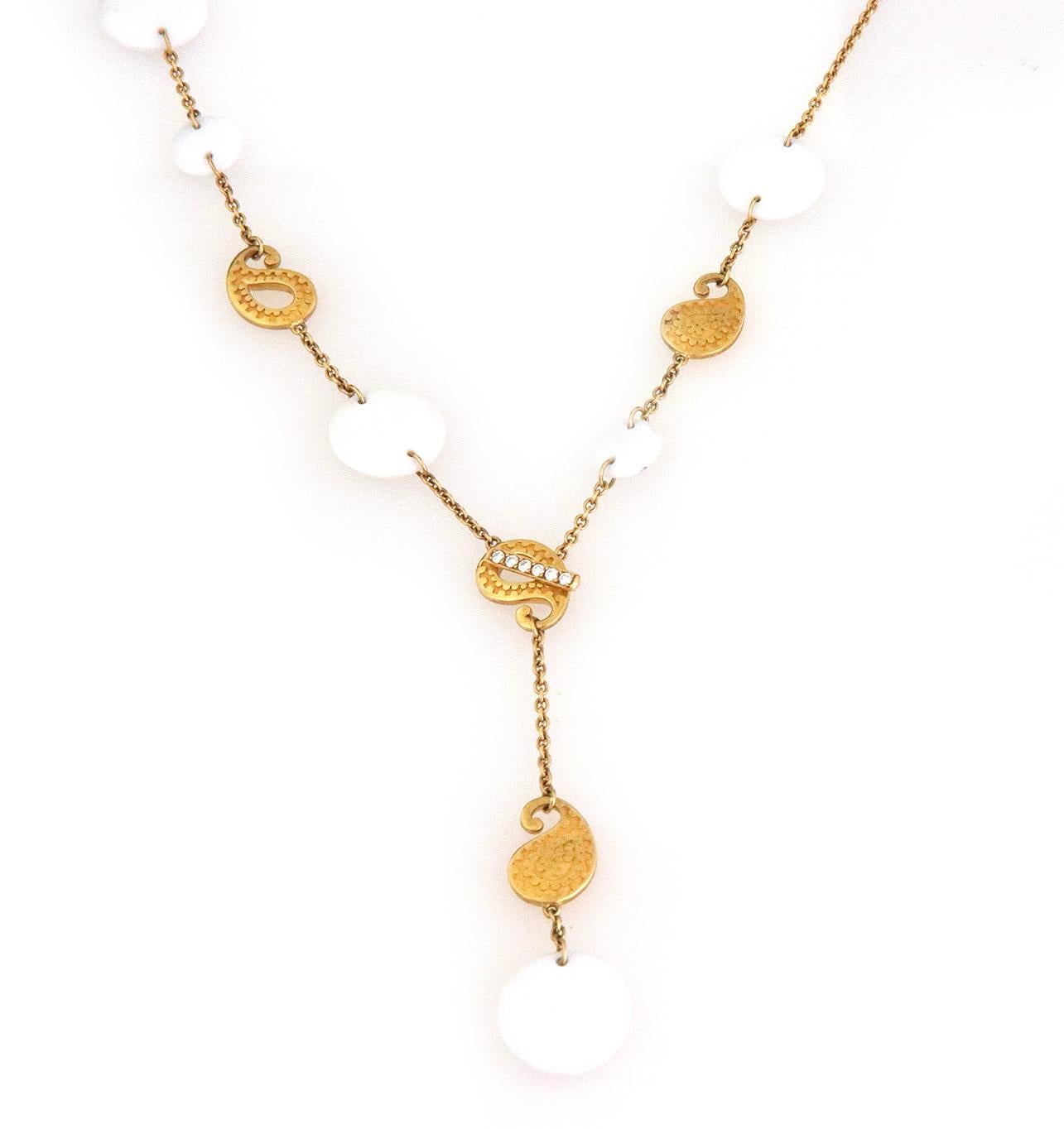 Carrera y Carrera Aqua Diamond White Agate 18k Yellow Gold Lariat Necklace In Excellent Condition For Sale In Boca Raton, FL