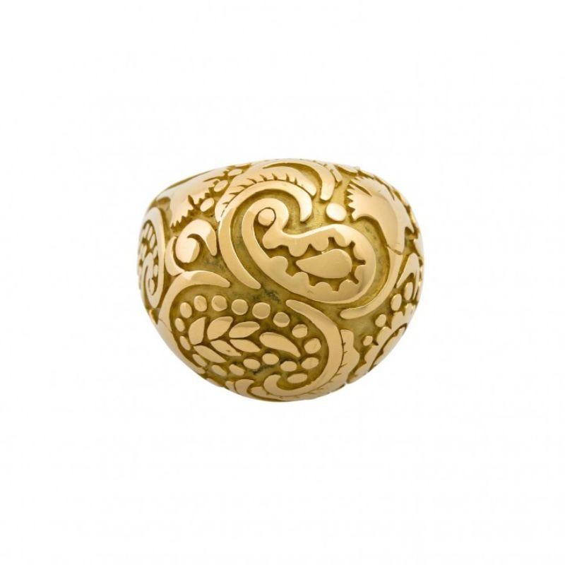 verziert mit floralen Elementen, GG 18K, RS: 58, B: ca. 2 cm, NP: 3500 €, minimale Gebrauchsspuren, kein Originalstempel vorhanden, da Größenänderung.

CARRERA Y CARRERA AQUA Ring, florales Muster, Ringgröße 58, B: ca. 2 cm, OP 3500 €, minimale