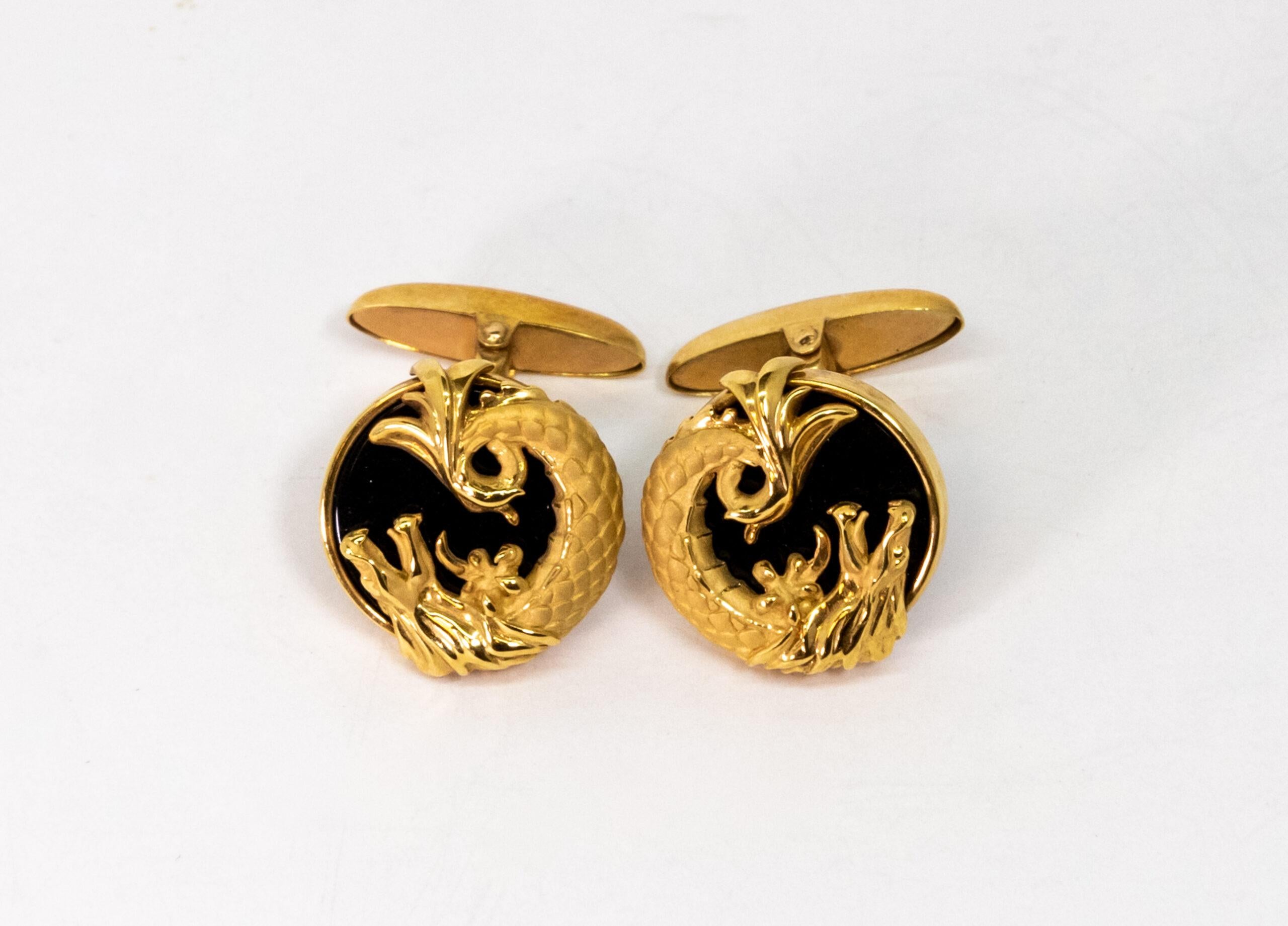 Men's Carrara Y Carrara Circles of Fire 18k Yellow Gold and Onyx Cufflinks, 10076462 For Sale