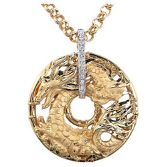 Collier pendentif diamant Circulo de Fuego de Carrera y Carrera en or jaune 18K