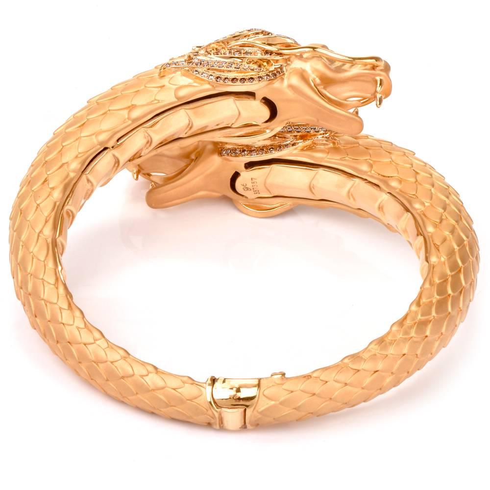 Modern Carrera y Carrera Círculos De Fuego Dragon Bangle Bracelet