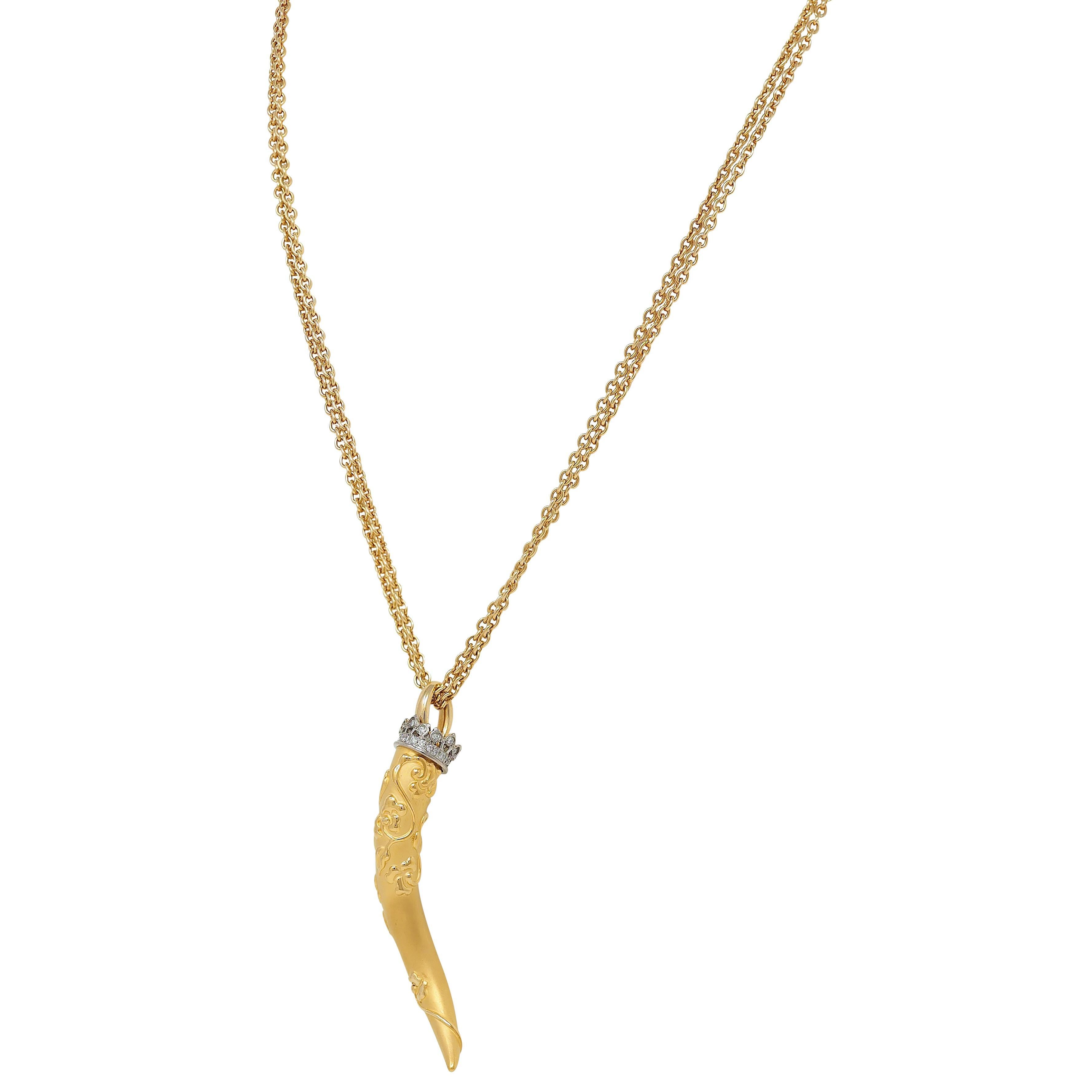 Carrera y Carrera Collana con diamante in oro 18 carati Ava Maxi Cornicello in vendita 4