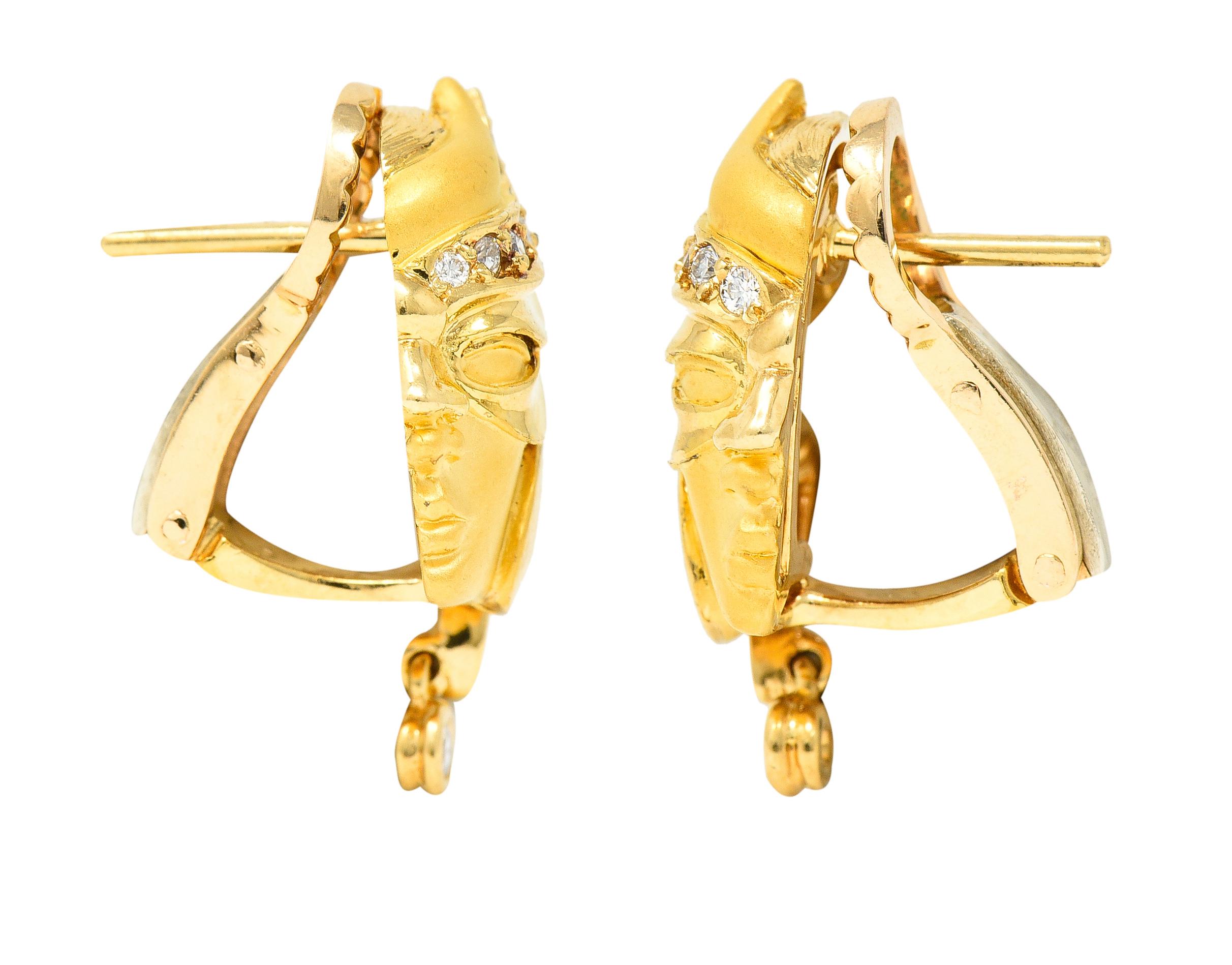 Carrera Y Carrera Diamant-Ohrringe aus 18 Karat Gelbgold mit Masquerade-Maske im Zustand „Hervorragend“ im Angebot in Philadelphia, PA
