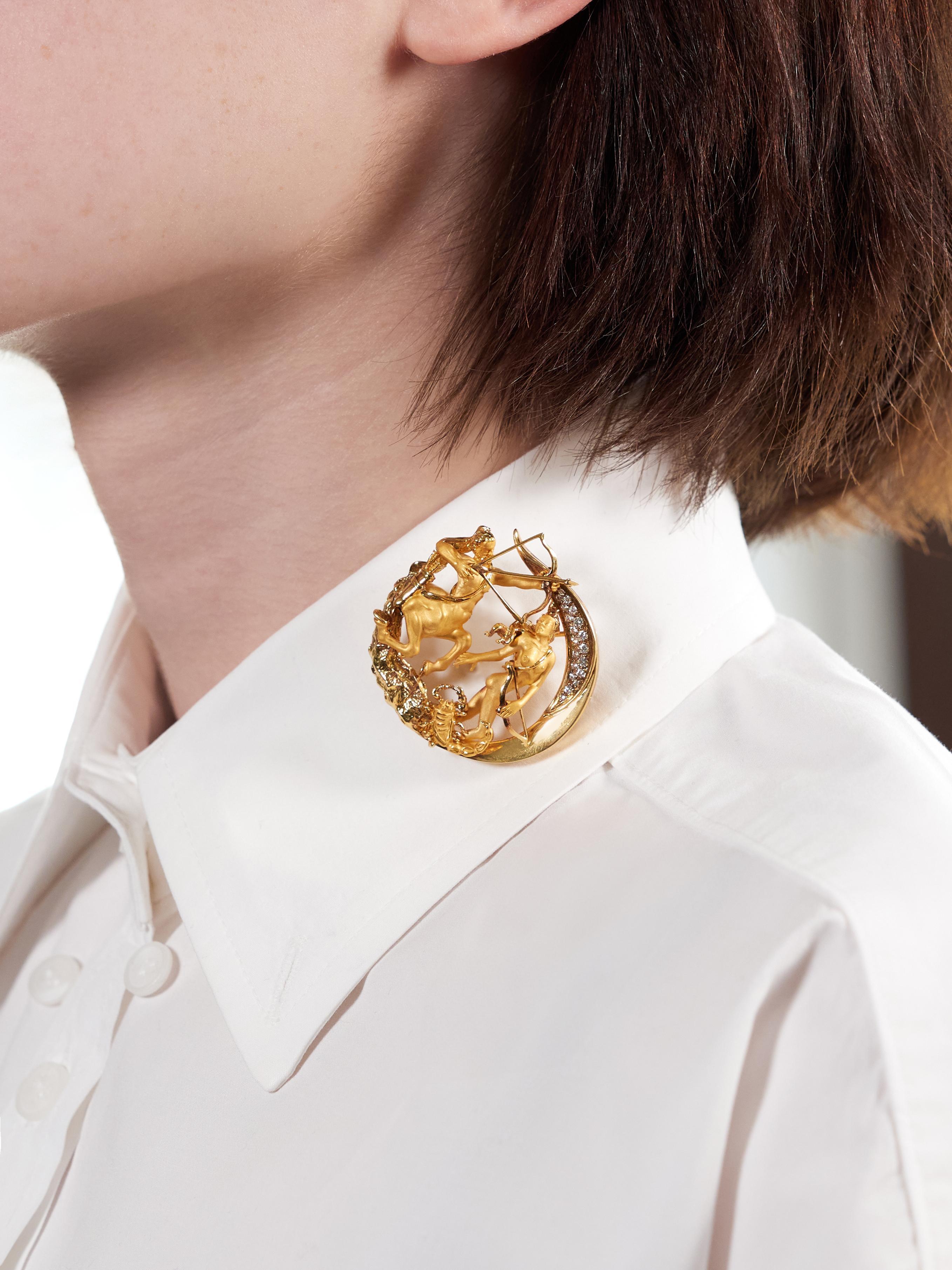 Brilliant Cut Carrera y Carrera Diamond 18 Karat Yellow Gold Sagittarius Necklace Brooch For Sale