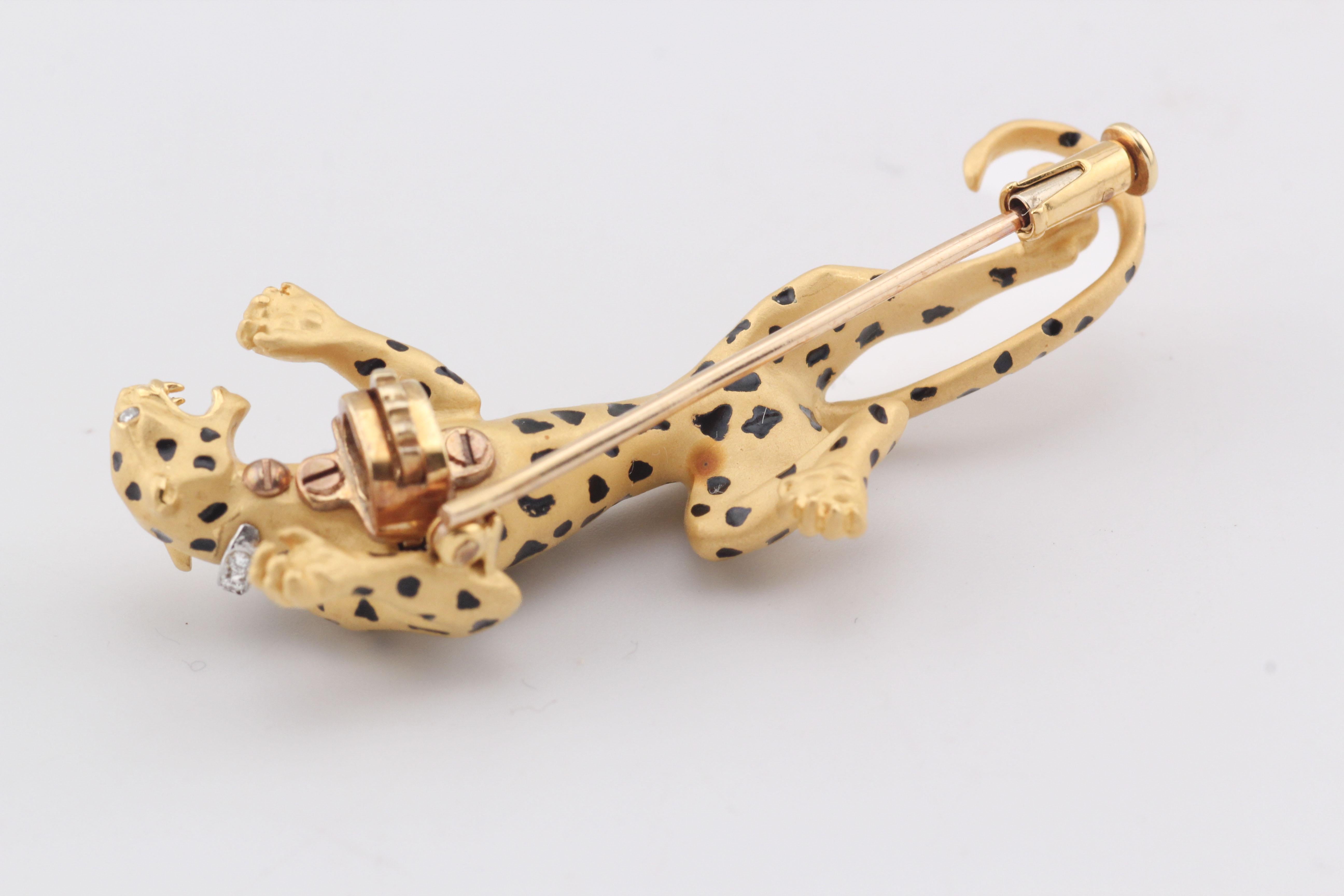 Carrera y Carrera Diamante Oro 18k Smalto Collana Pantera Combinazione Spilla in vendita 5
