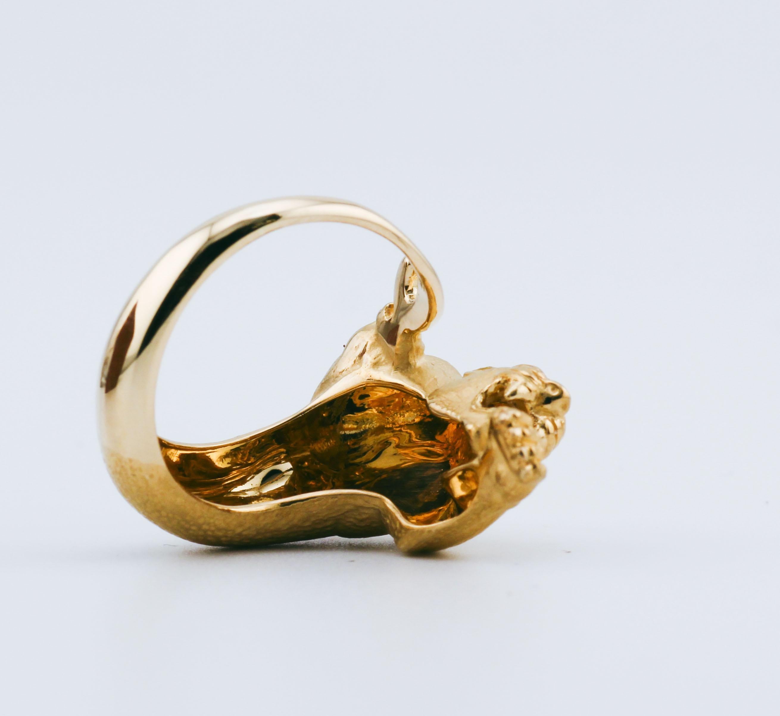 Carrera Y Carrera Diamond 18K Yellow Gold Panther Ring Size 6 In Good Condition For Sale In Simpsonville, SC