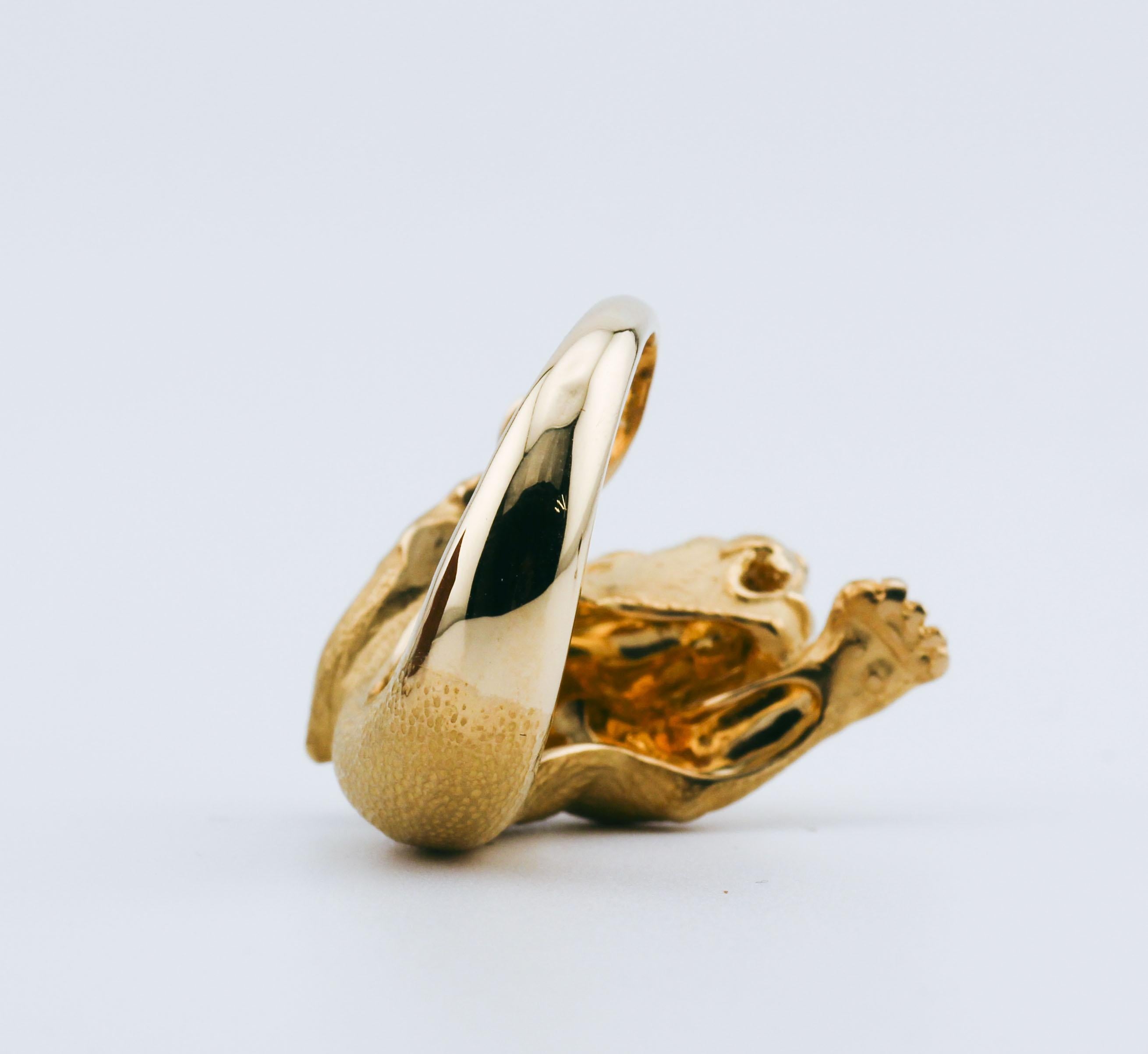 Women's or Men's Carrera Y Carrera Diamond 18K Yellow Gold Panther Ring Size 6 For Sale