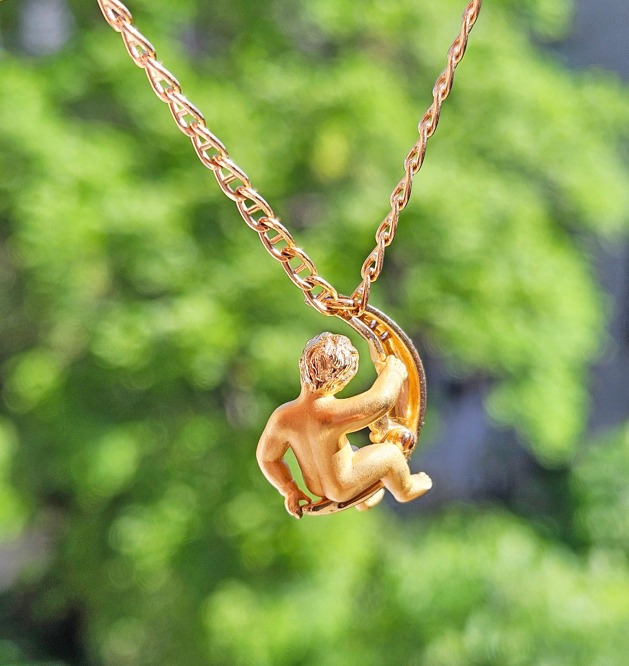 Carrera y Carrera Diamond Crescent Moon Child Angel 18K Gold Pendant Necklace For Sale 2