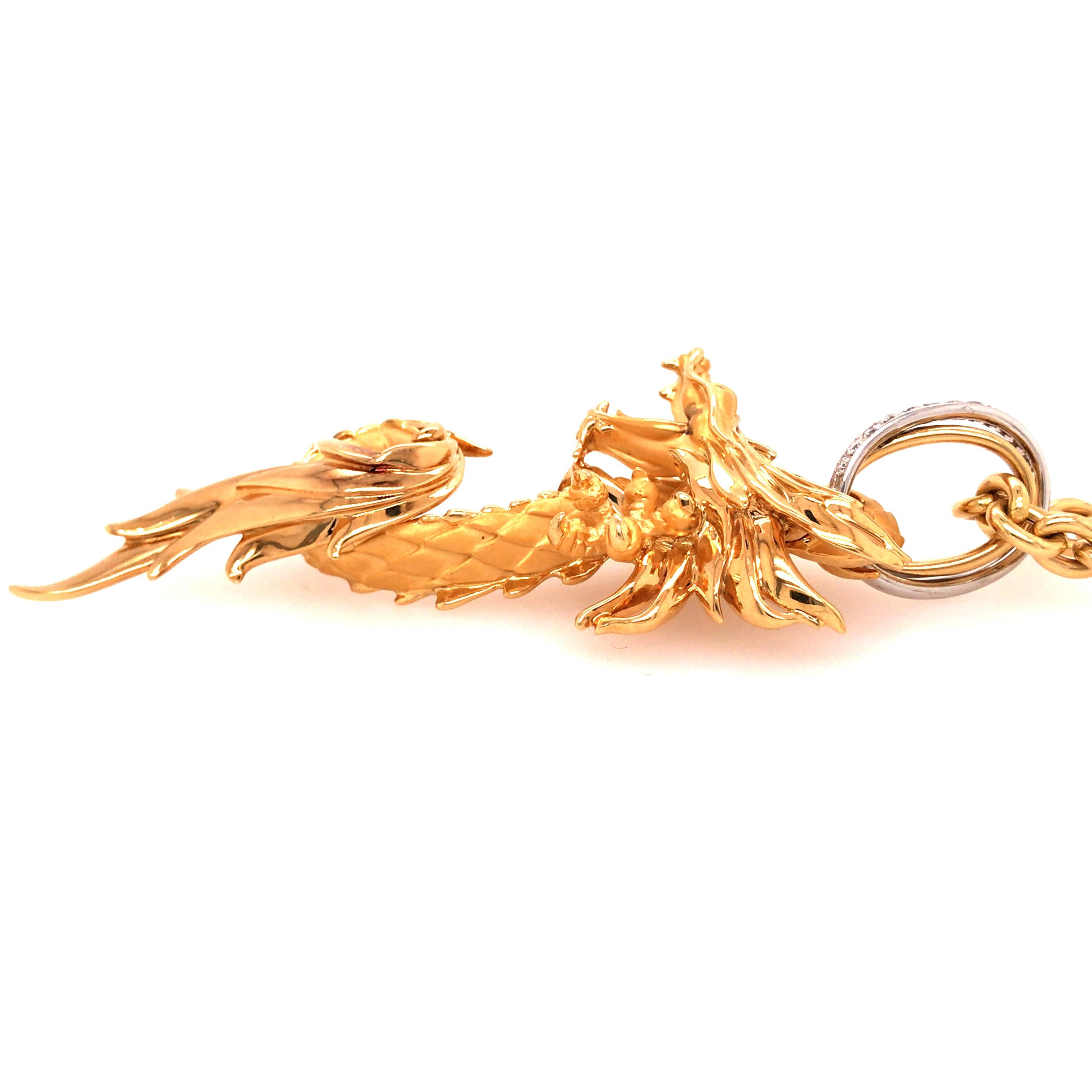 gold pendant dragon