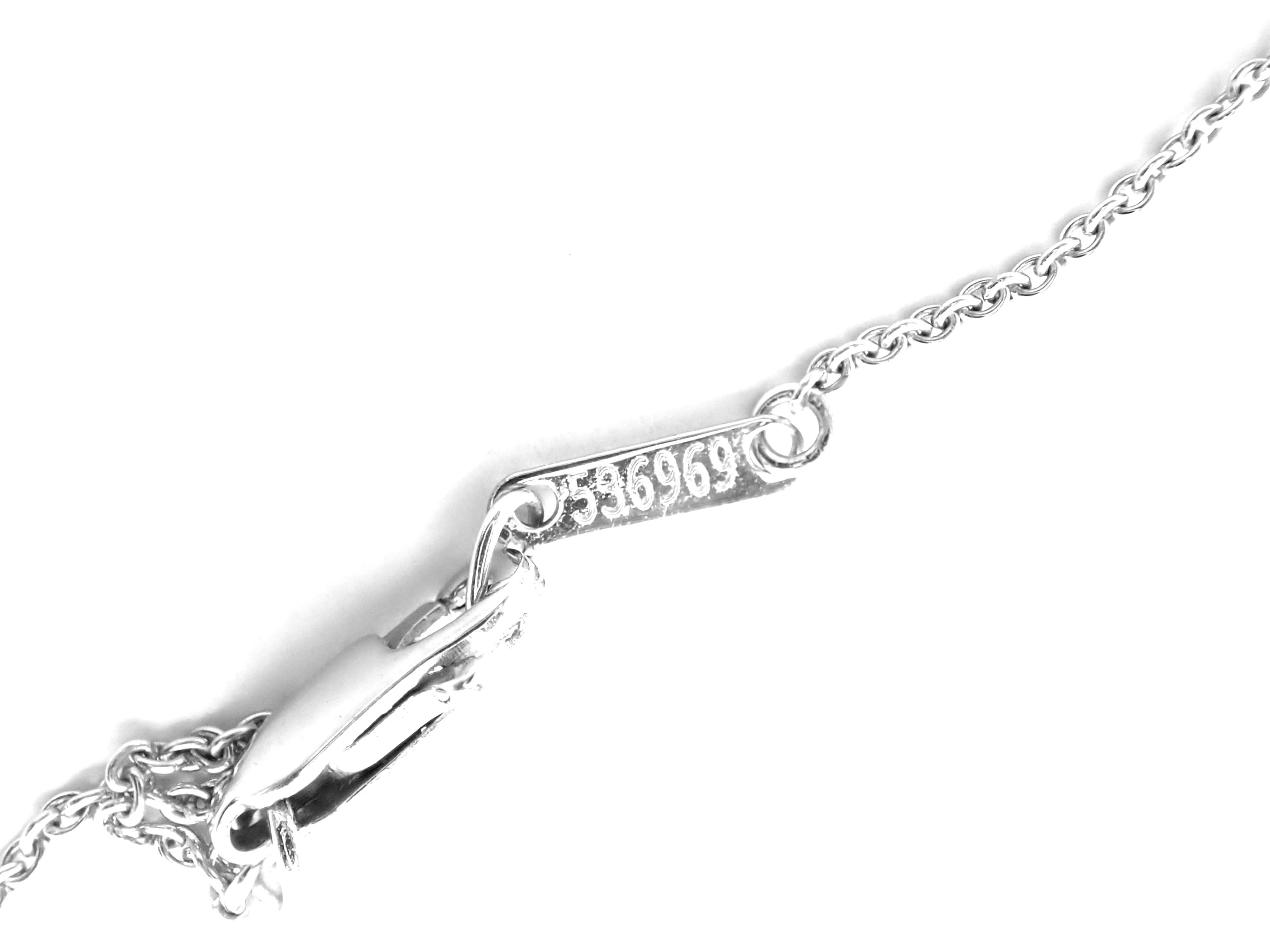 Carrera Y Carrera Diamond Heart Angel White Gold Pendant Necklace 4