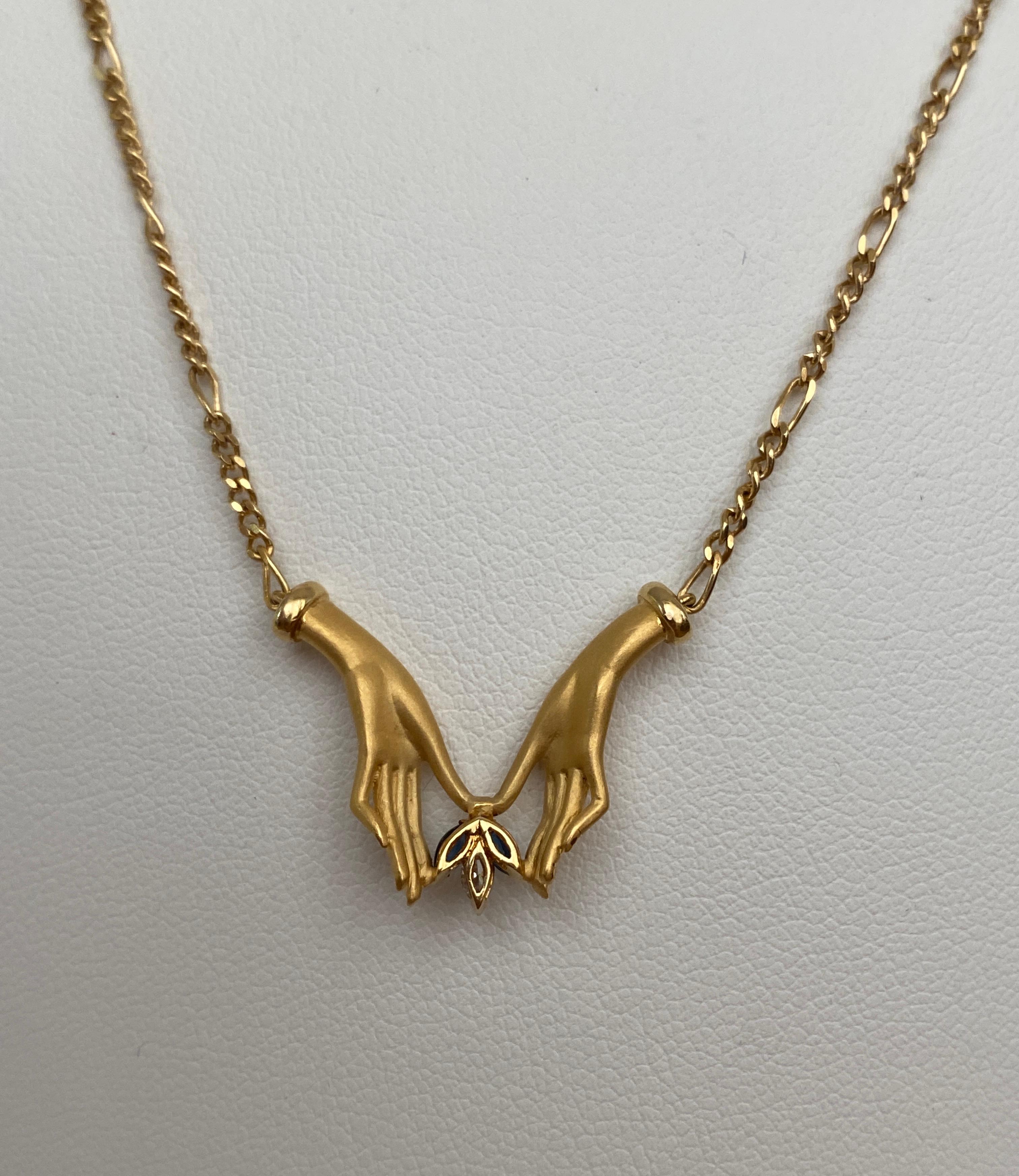 Carrera y Carrera Diamant-Anhänger Saphir-Halskette Handmotiv K18 Gelbgold für Damen oder Herren