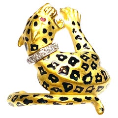 Carrera Y Carrera, bague léopard en or jaune 18 carats, diamants, rubis et émail