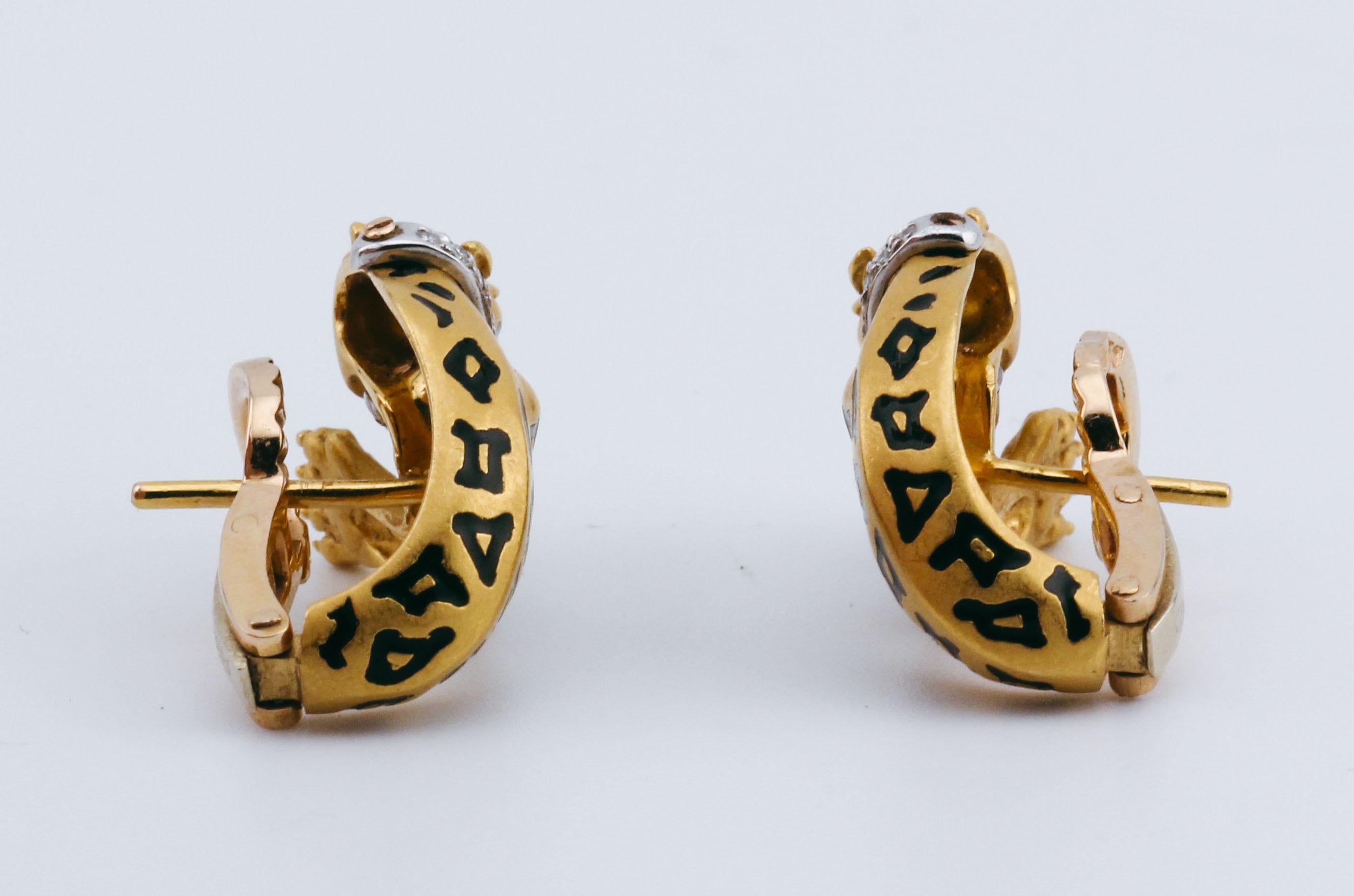 Carrera Y Carrera Diamond Ruby Enamel 18K Yellow Gold Panther Earrings In Good Condition In Simpsonville, SC