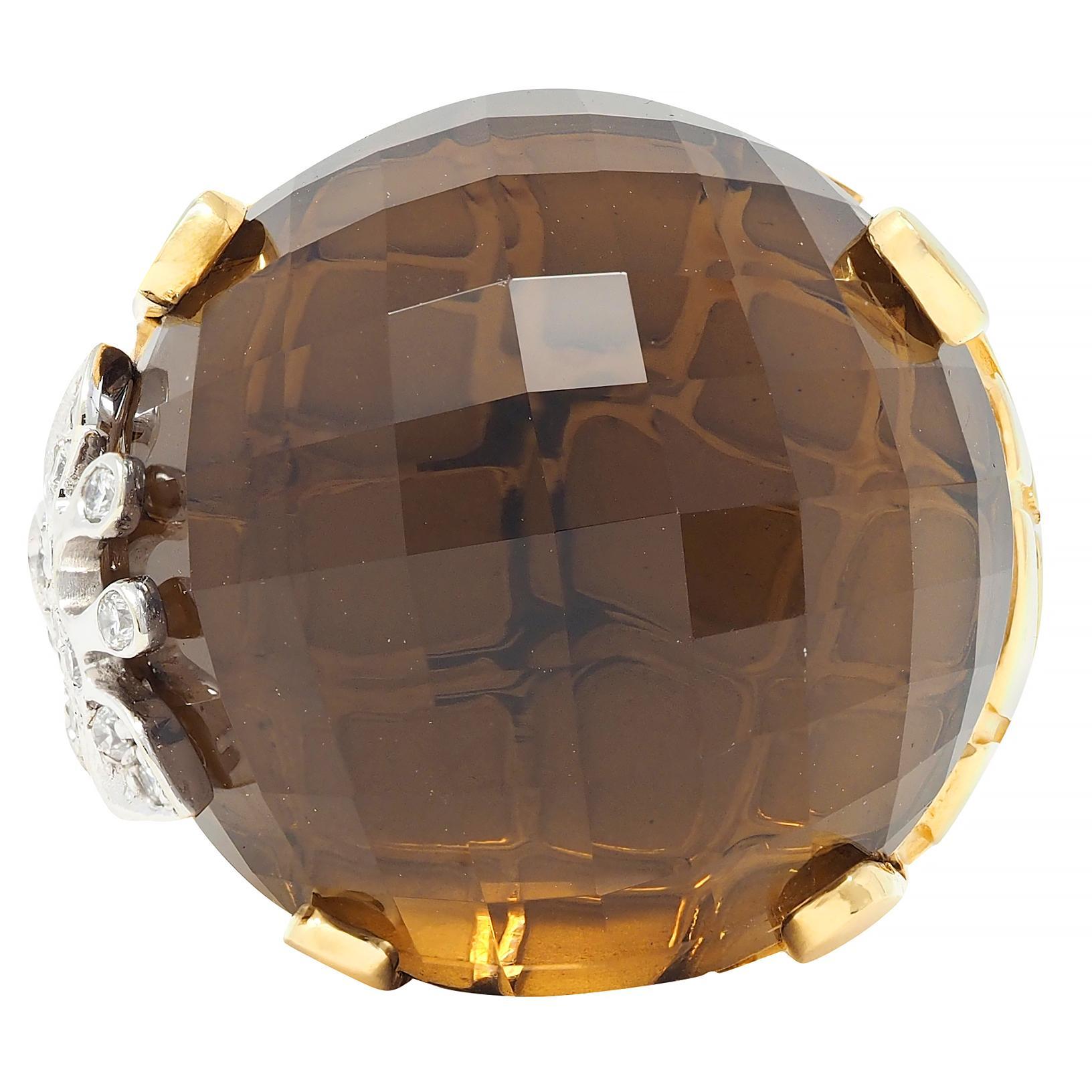 Taglio rotondo Carrera y Carrera Anello Giraffa in oro bicolore 18 carati con diamante e quarzo fumé in vendita