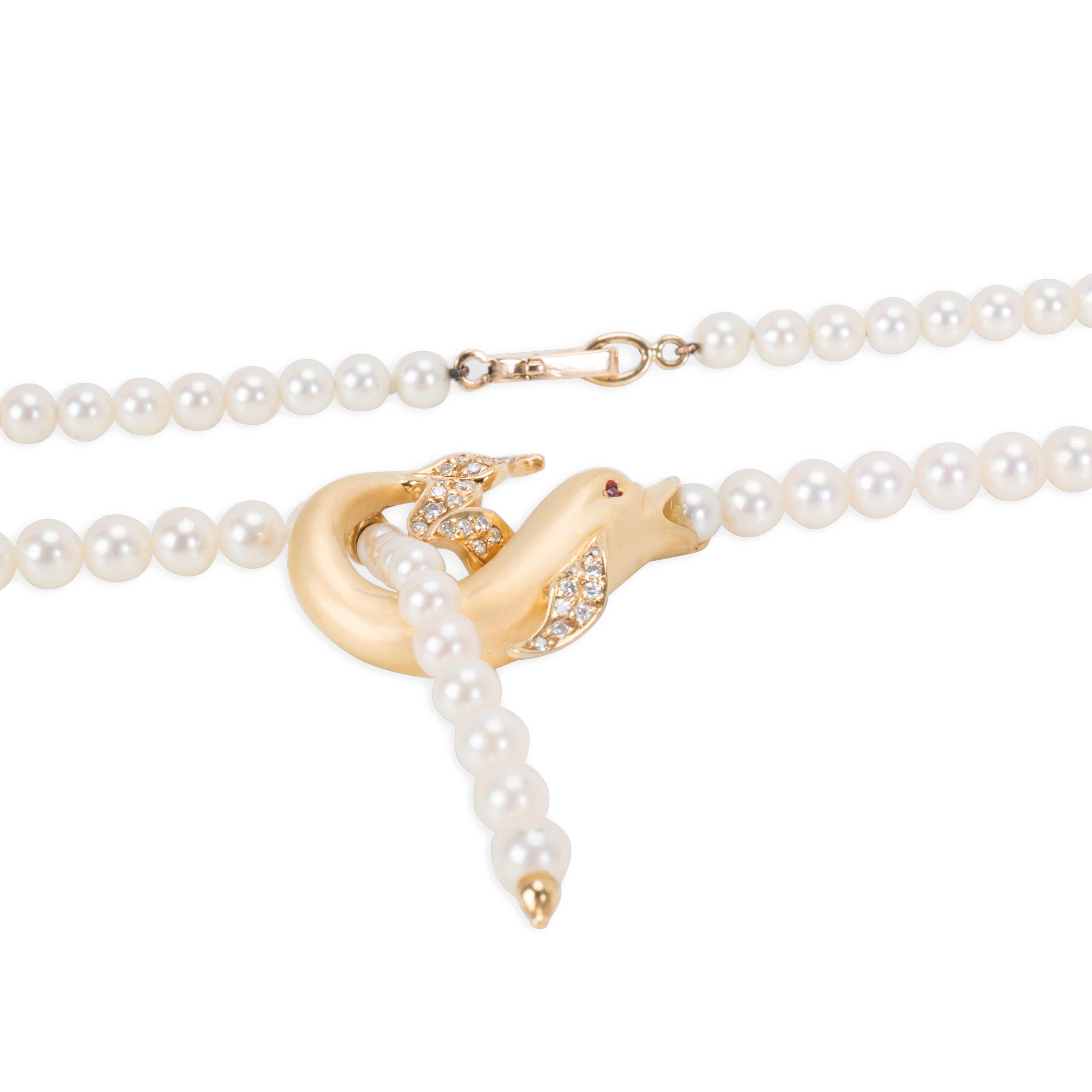 Women's Carrera y Carrera Diamond Textured Dolphin Necklace in 18K Yellow Gold 0.15 CTW