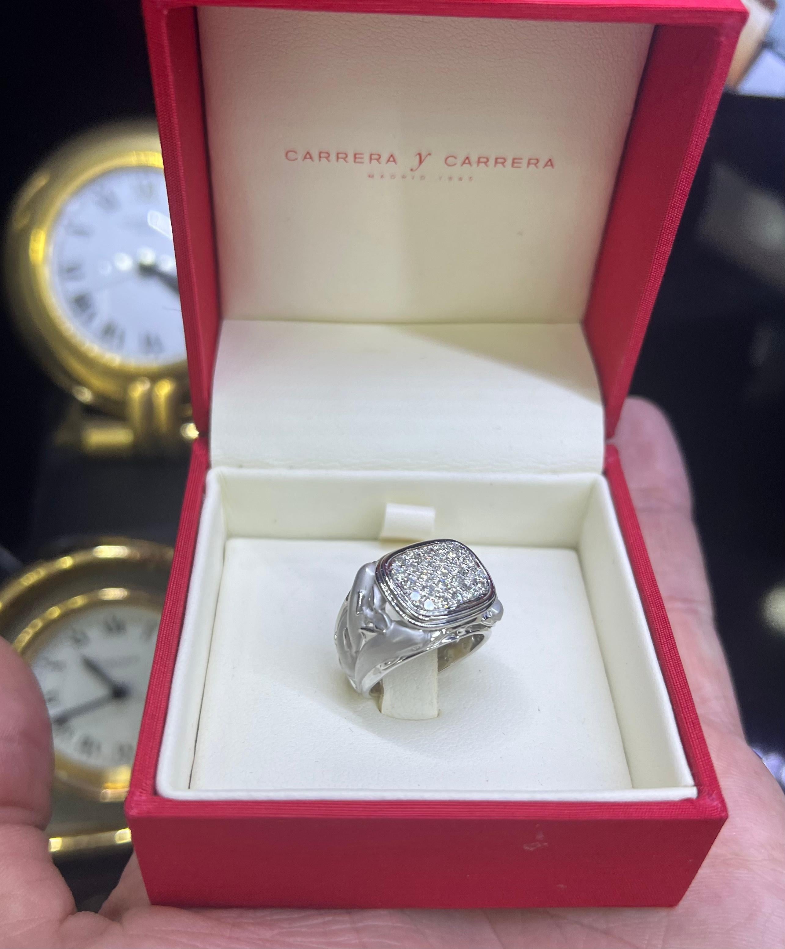 Carrera Y Carrera, bague à motif dauphin en or blanc 18 carats et diamants  en vente 1