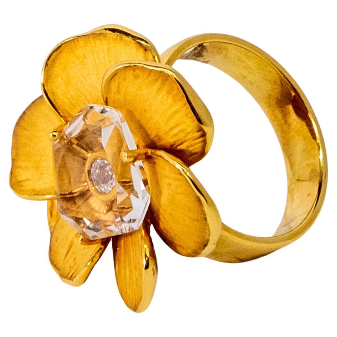 Carrera y Carrera Gardenia Flower 18k Yellow Gold Diamond Ring, 10076385 For Sale
