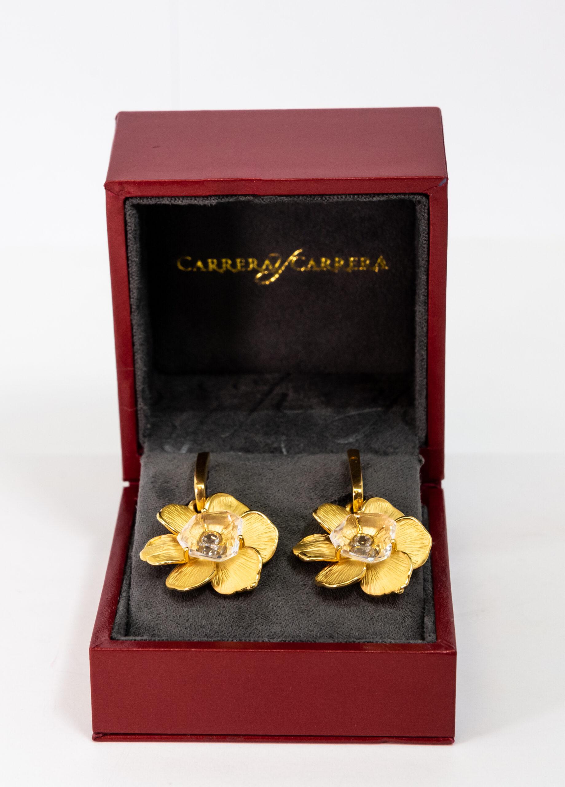 Carrera y Carrera Gardenia Flower 18k Yellow Gold Earring, 10076497 In New Condition In North Miami Beach, FL
