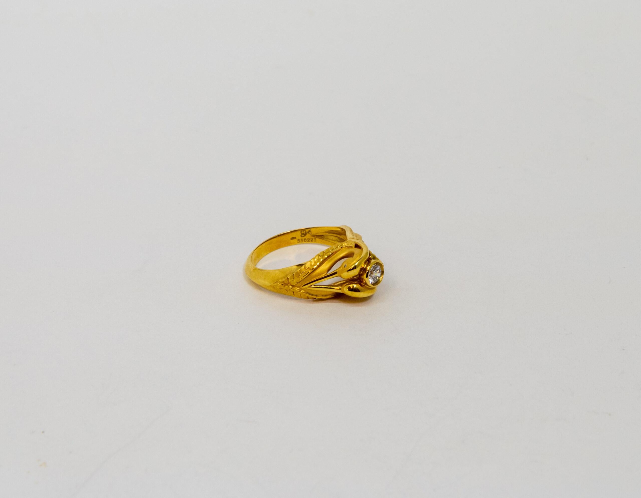 Carrera y Carrera Garzas 18k Yellow Gold Diamond Ring, 10069447 In New Condition For Sale In North Miami Beach, FL