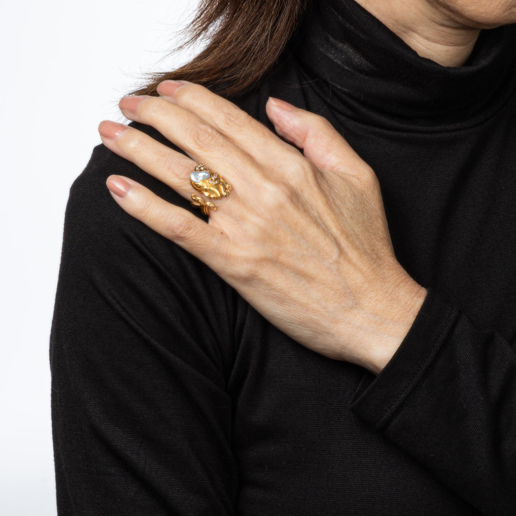 Carrera y Carrera, bague déesse en or jaune 18 carats avec perles biwa et diamants, taille 4 Pour femmes en vente
