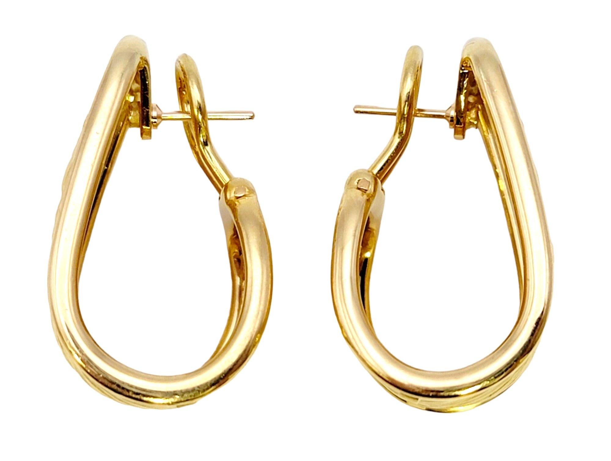 Carrera Y Carrera Horse Motif Pierced Hoop Earrings in 18 Karat Yellow Gold For Sale 5