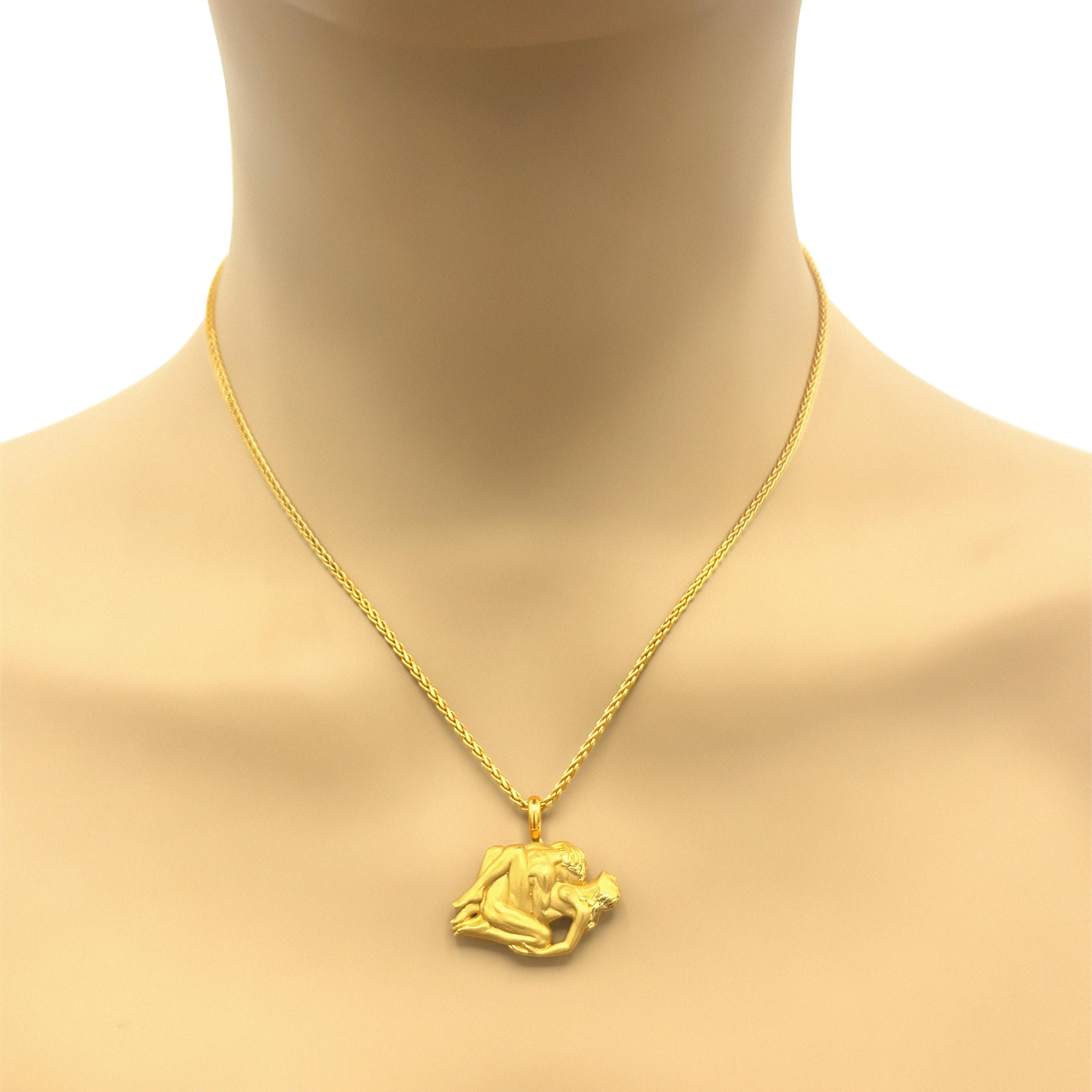Carrera y Carrera Intertwined Couple Erotic Pendant Necklace In Good Condition In New York, NY