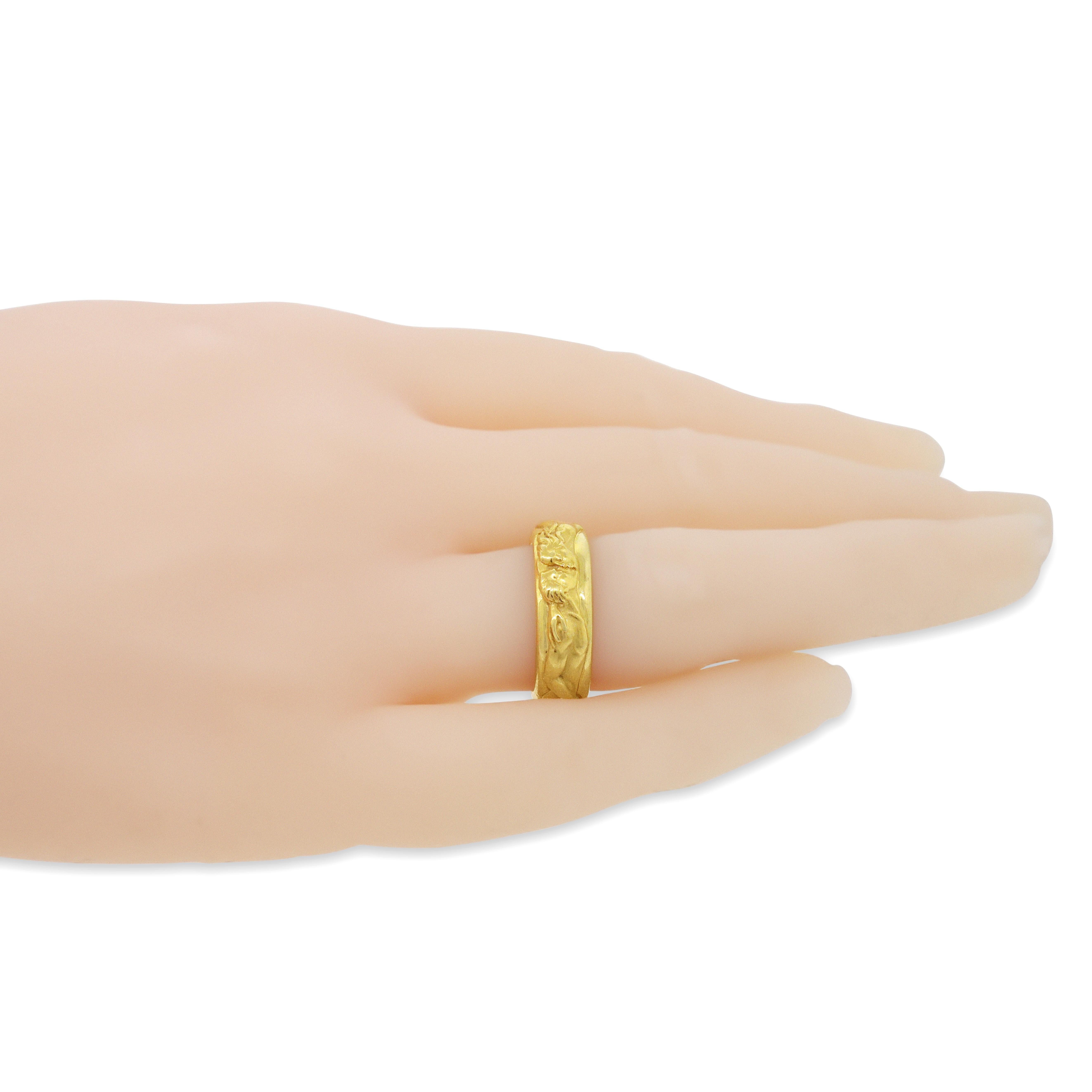 18 kt Yellow Gold
Ring Size: 6.25
Total Weight: 6.2 grams
Width: 6.5 mm
