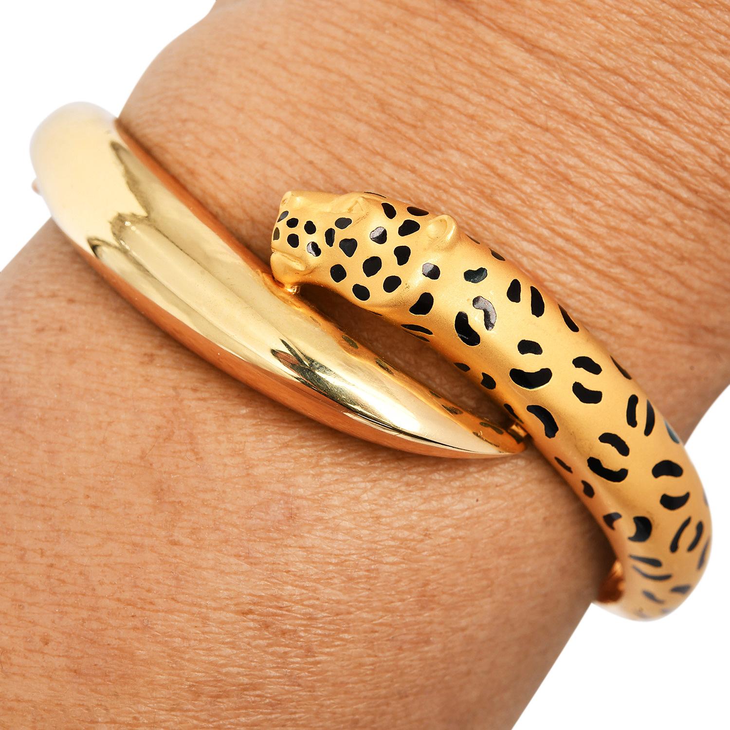 Carrera y Carrera Bracelet Léopard - Or jaune 18K avec émail en vente 1