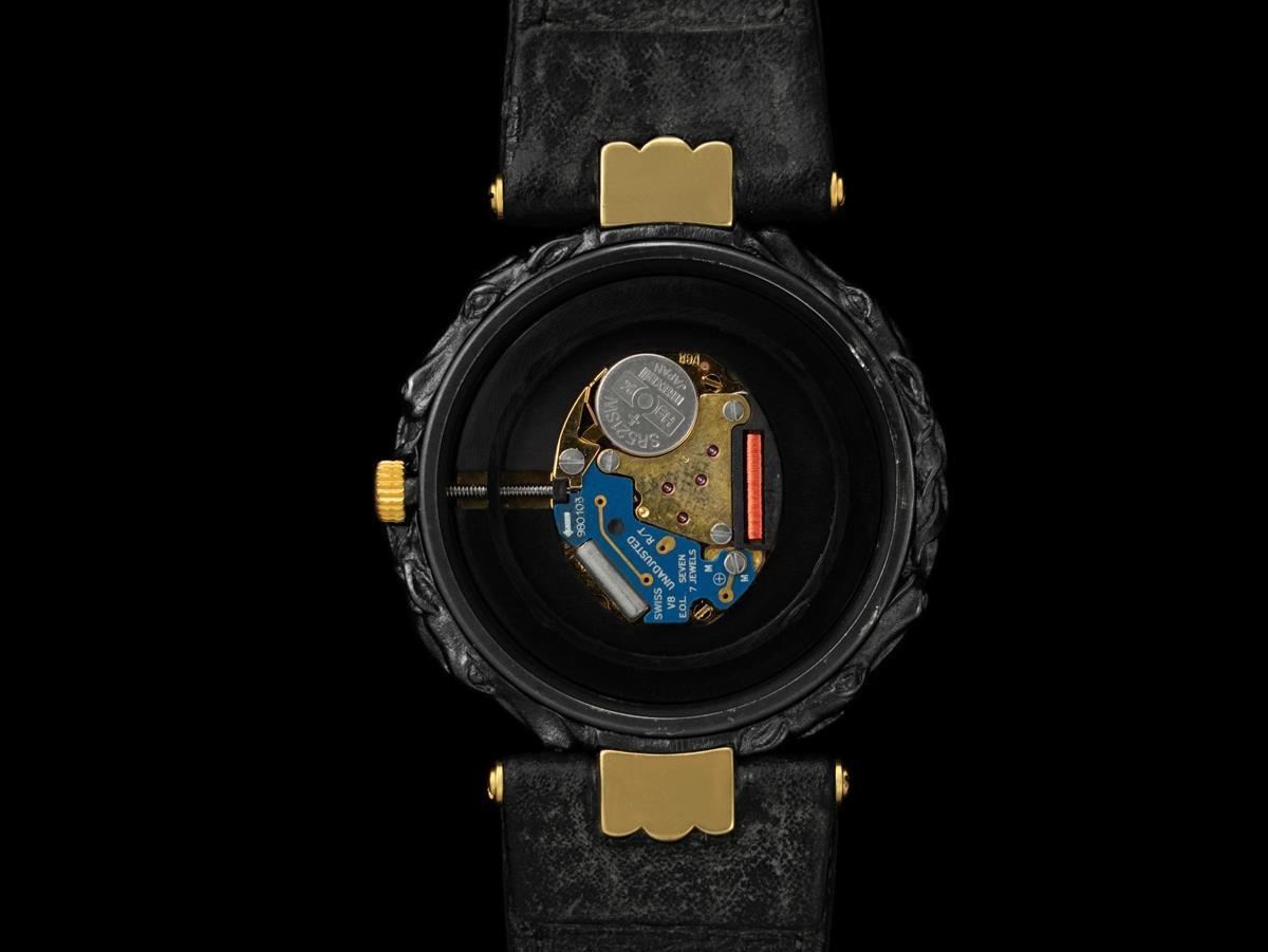 Carrera y Carrera Mens Unisex 18K Gold & Sculptured Titanium Horse Watch in vendita 1