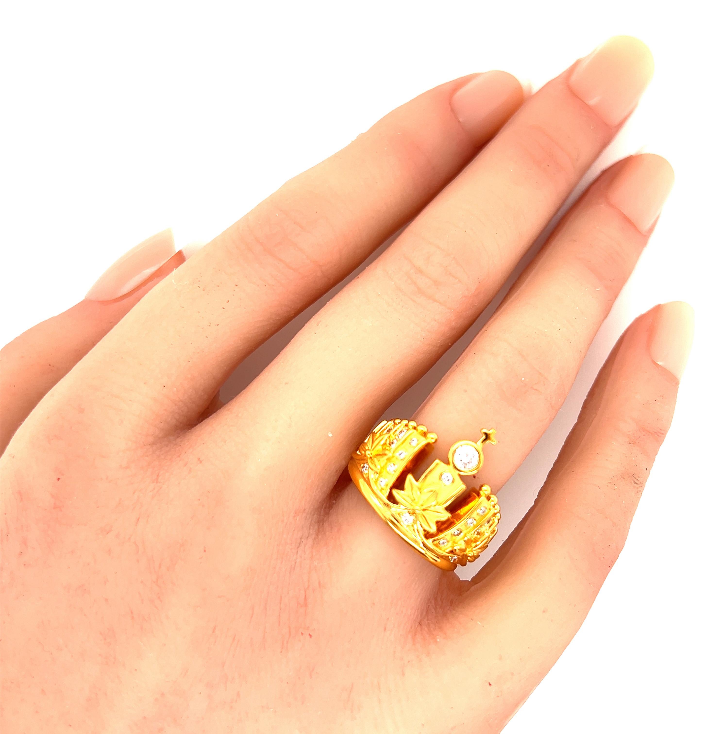 For Sale:  Carrera y Carrera Mi Princes Crown Diamond 18k Yellow Gold Ring - Size 6 2