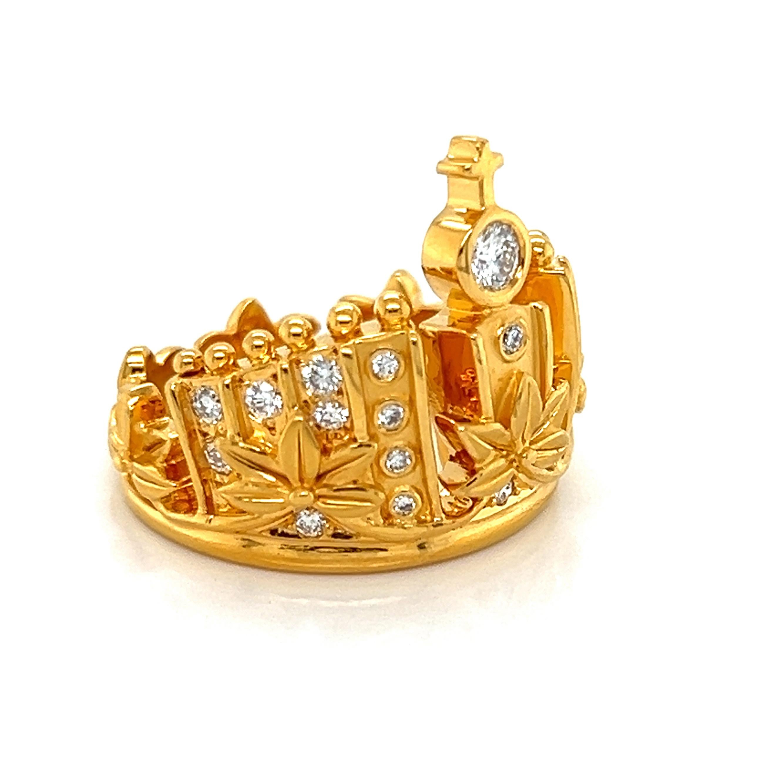 For Sale:  Carrera y Carrera Mi Princes Crown Diamond 18k Yellow Gold Ring - Size 6 4