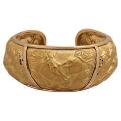 Carrera y Carrera 'Mosaico' Yellow Gold Cuff